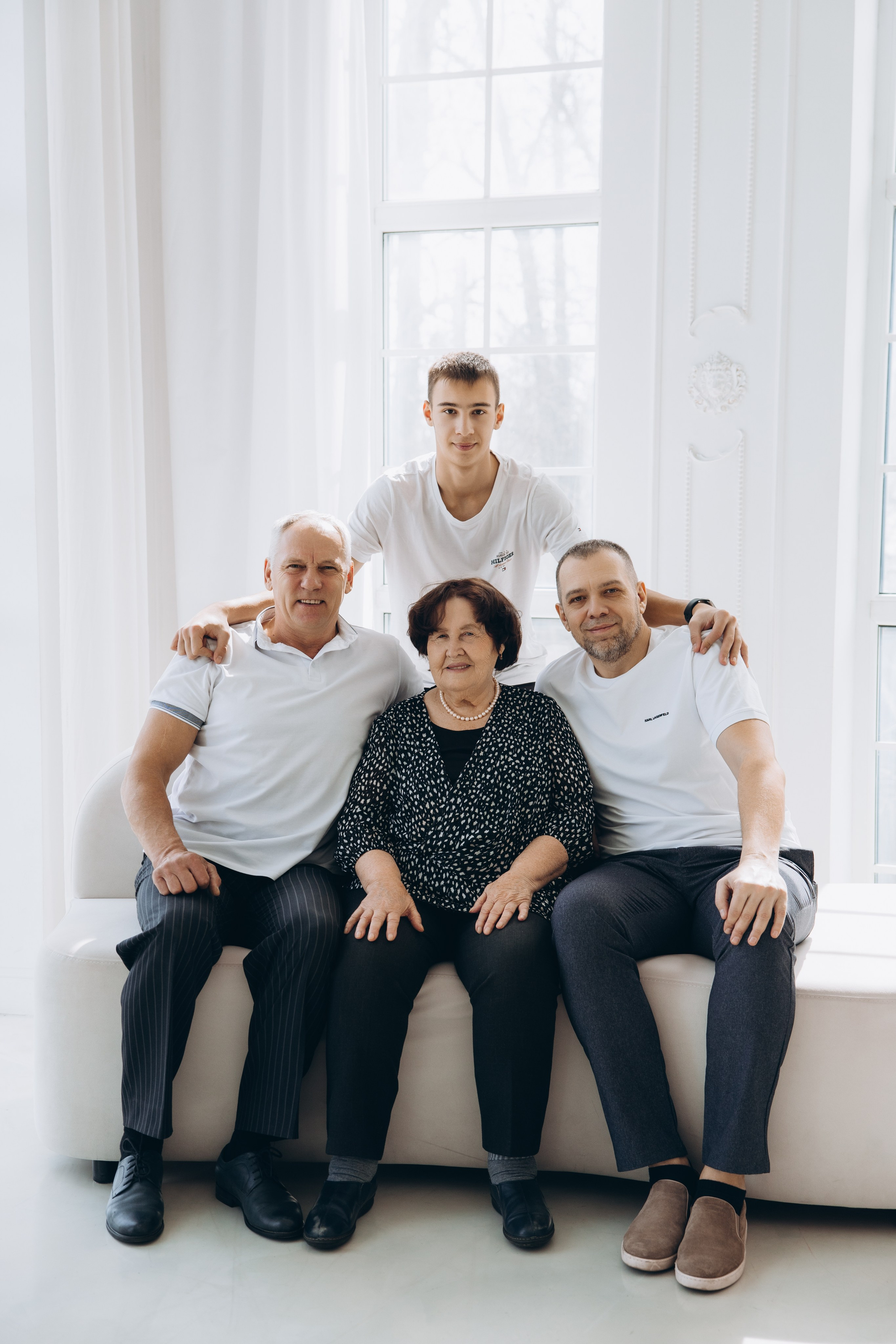 4 поколения. Свадебный, семейный фотограф в Иркутске Светлана Макаричева