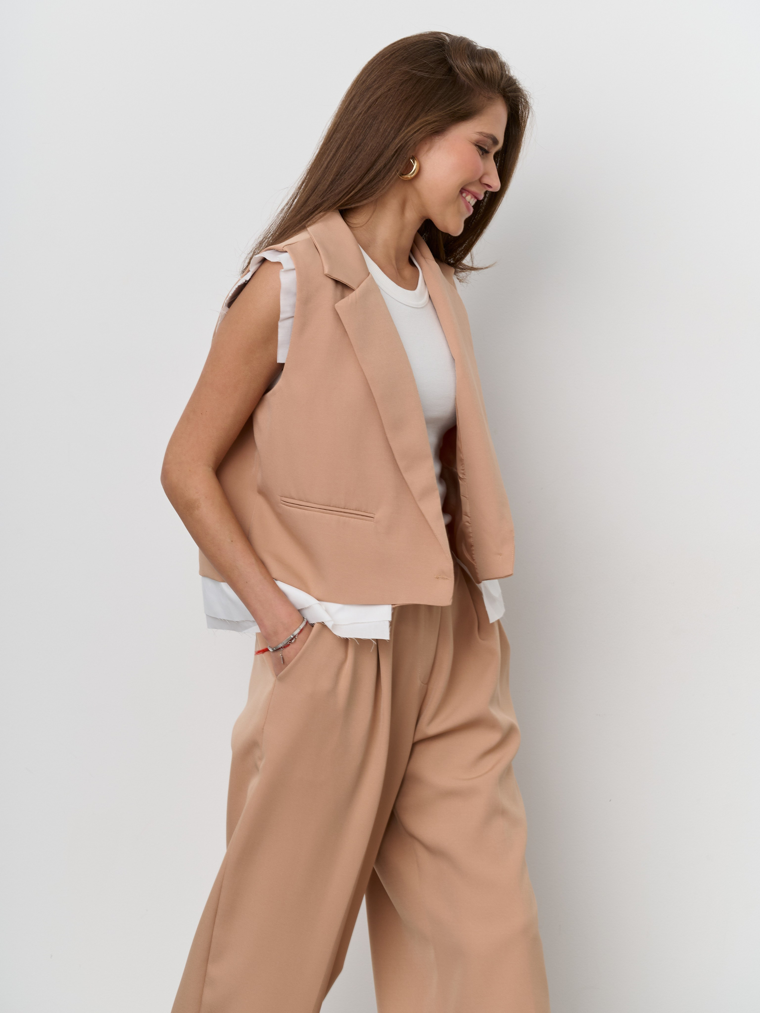 Съёмка для продакшна BURO. Fashion фотограф в Москве Ксения Чупрунова