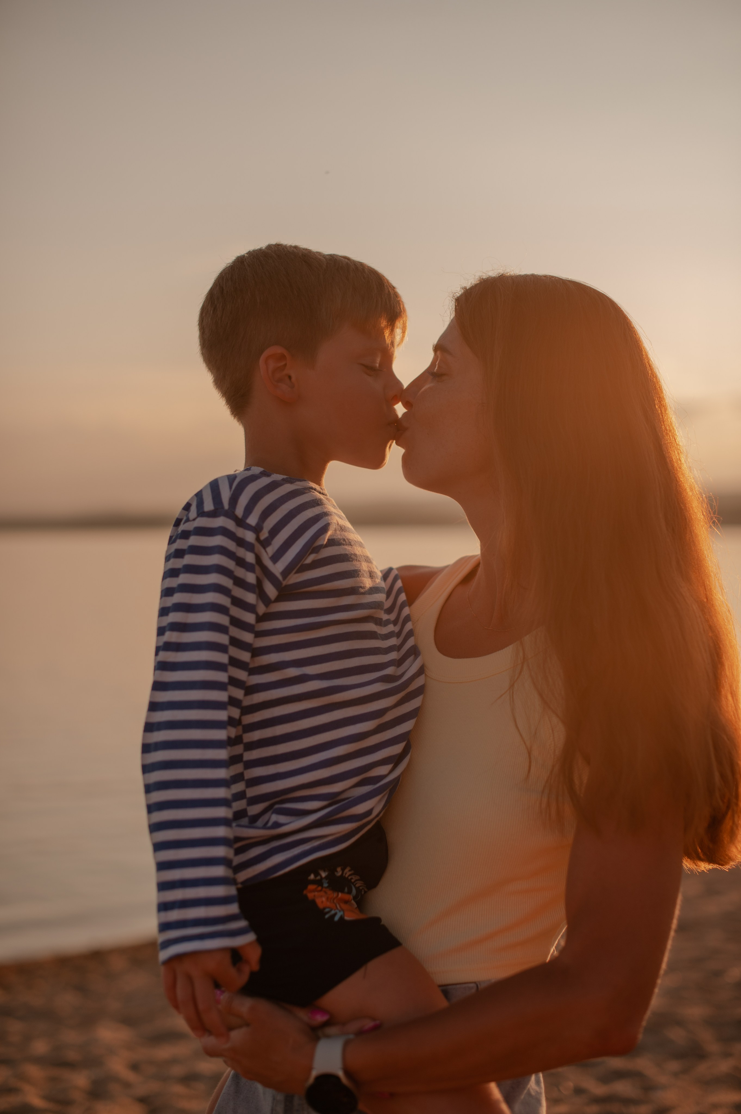 Катя и детишки на Арахлее. Фотограф Виктория Воронина