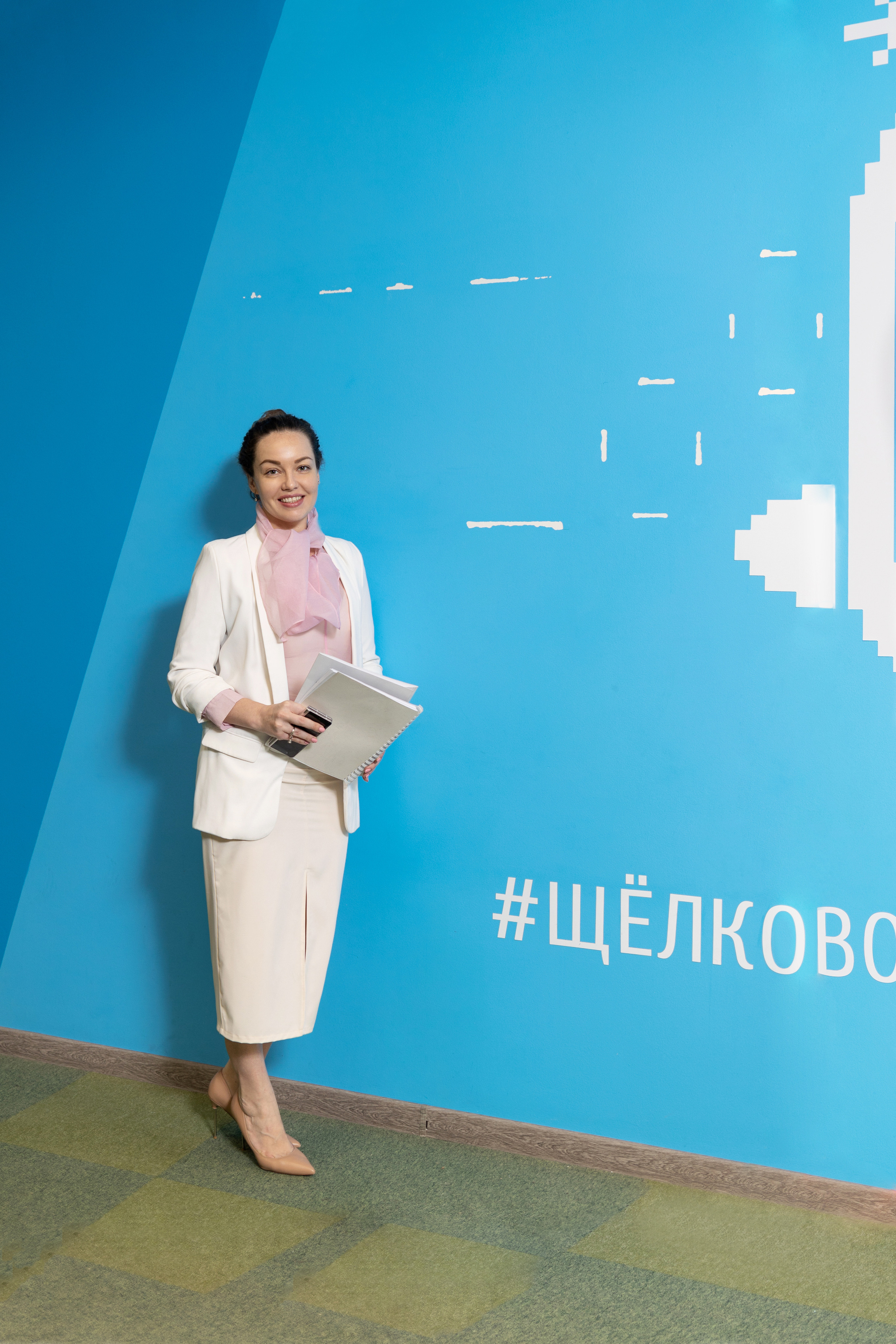 Валерия Выездная фотосессия в офисе. Фотограф Щелково/ Москва Татьяна Жучкова