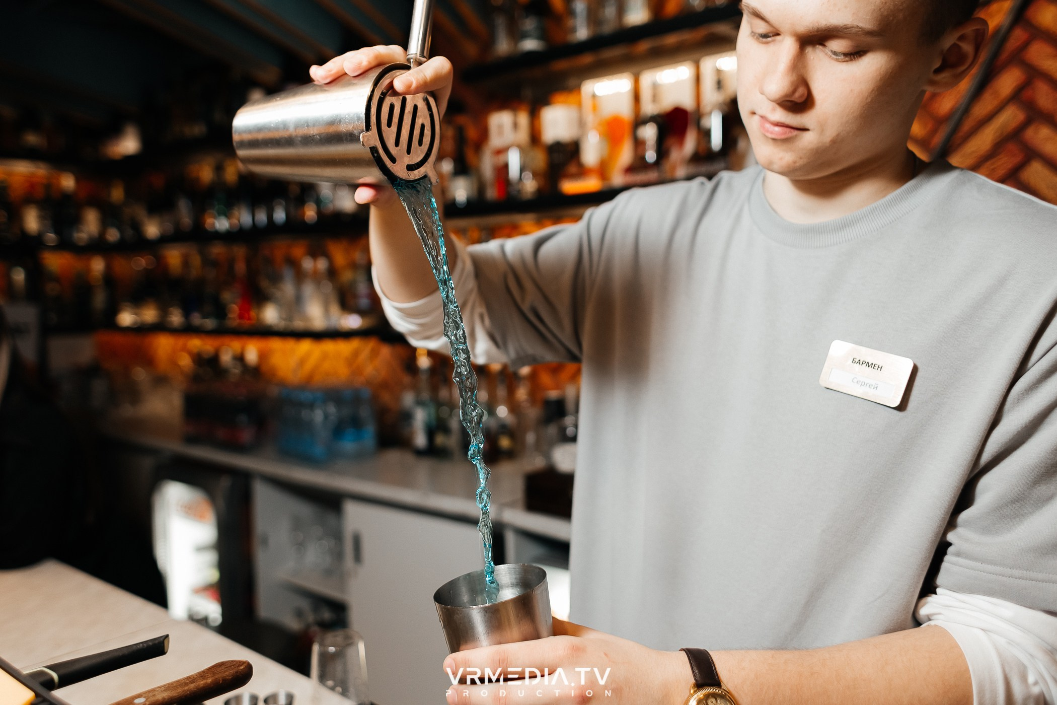 Международный женский день в ресторане «Friday»