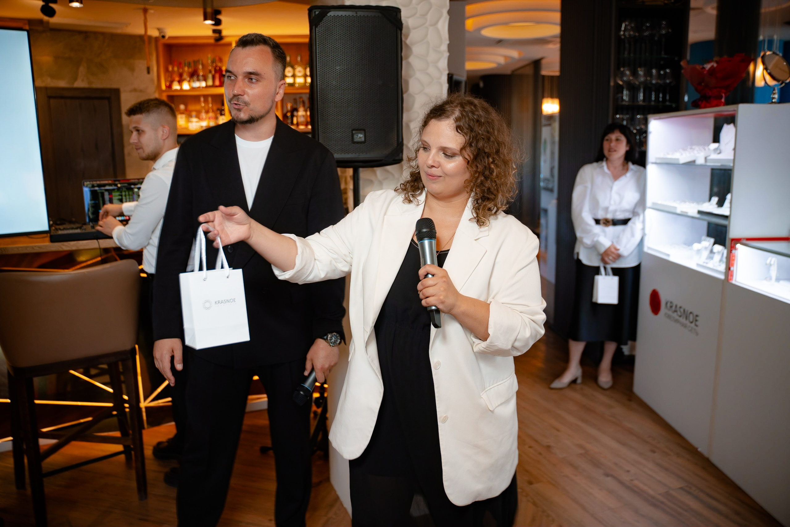 KRASNOE 105лет. Свадебный и репортажный фотограф в Уфе и по России