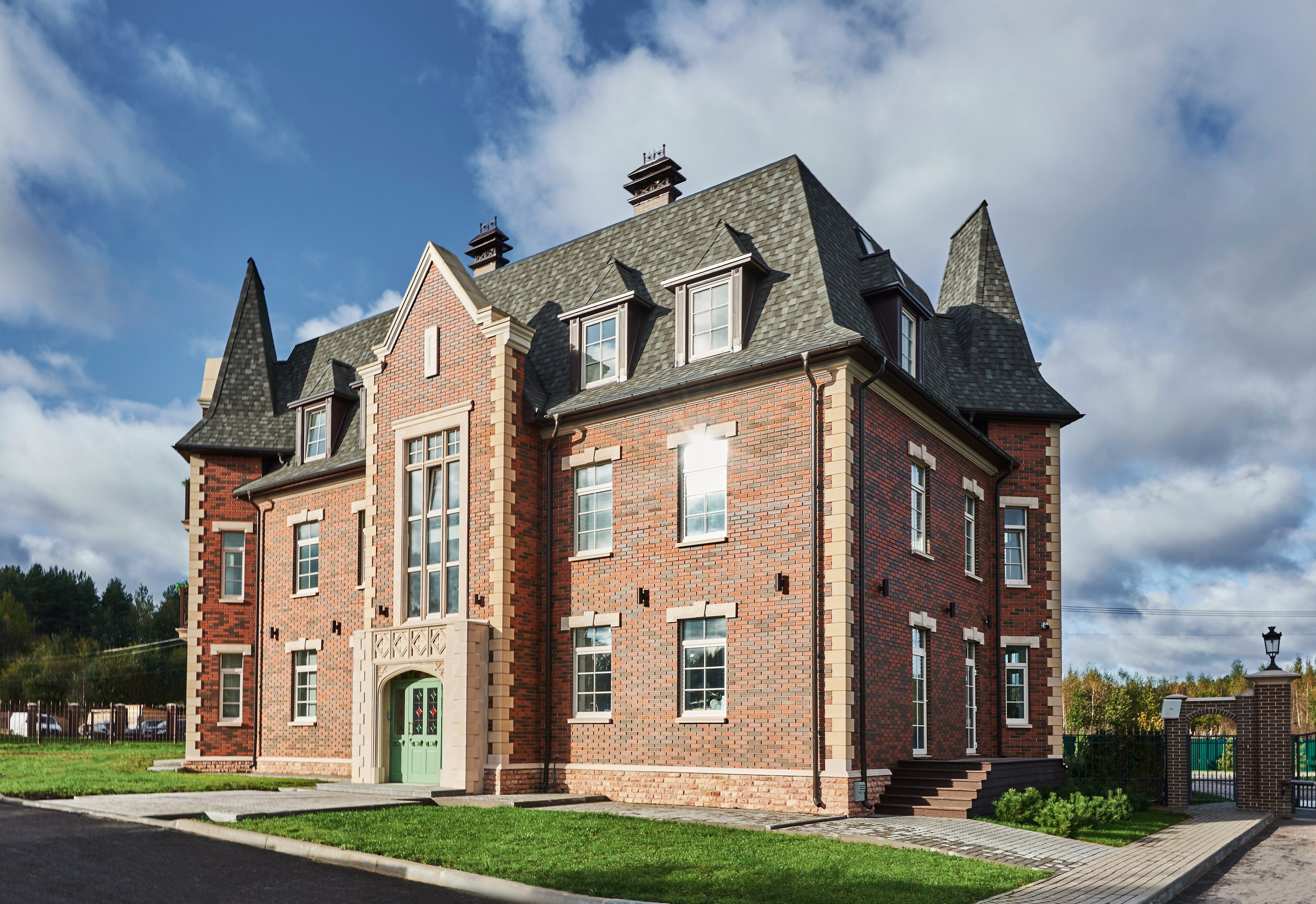 ЛАМБЕРИ | ПОСЕЛОК В АНГЛИЙСКОМ СТИЛЕ. Интерьерный и архитектурный фотограф в Сочи МАКСИМ КСЕНЗОВ