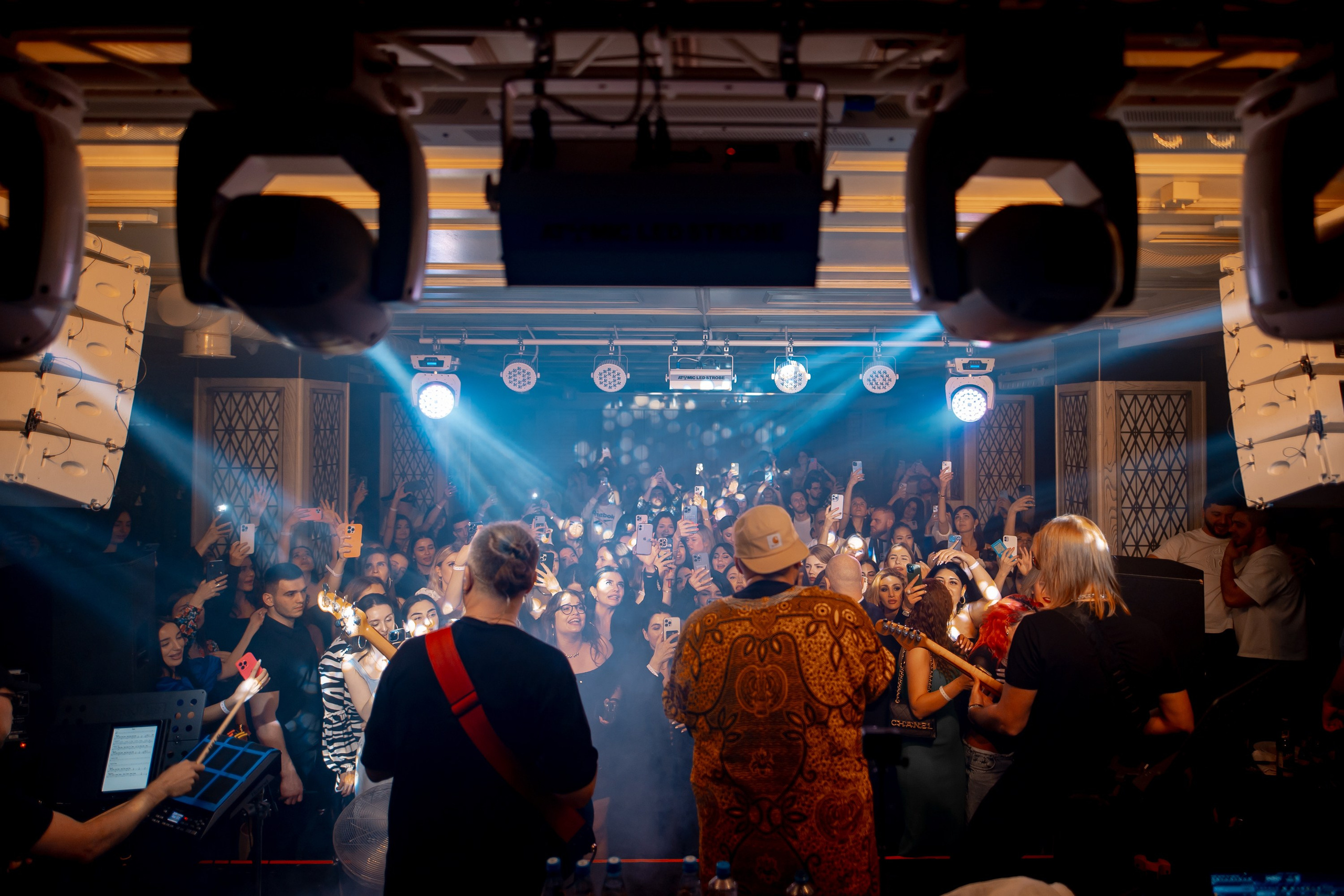 Концерт Andro в La Villa. Главная