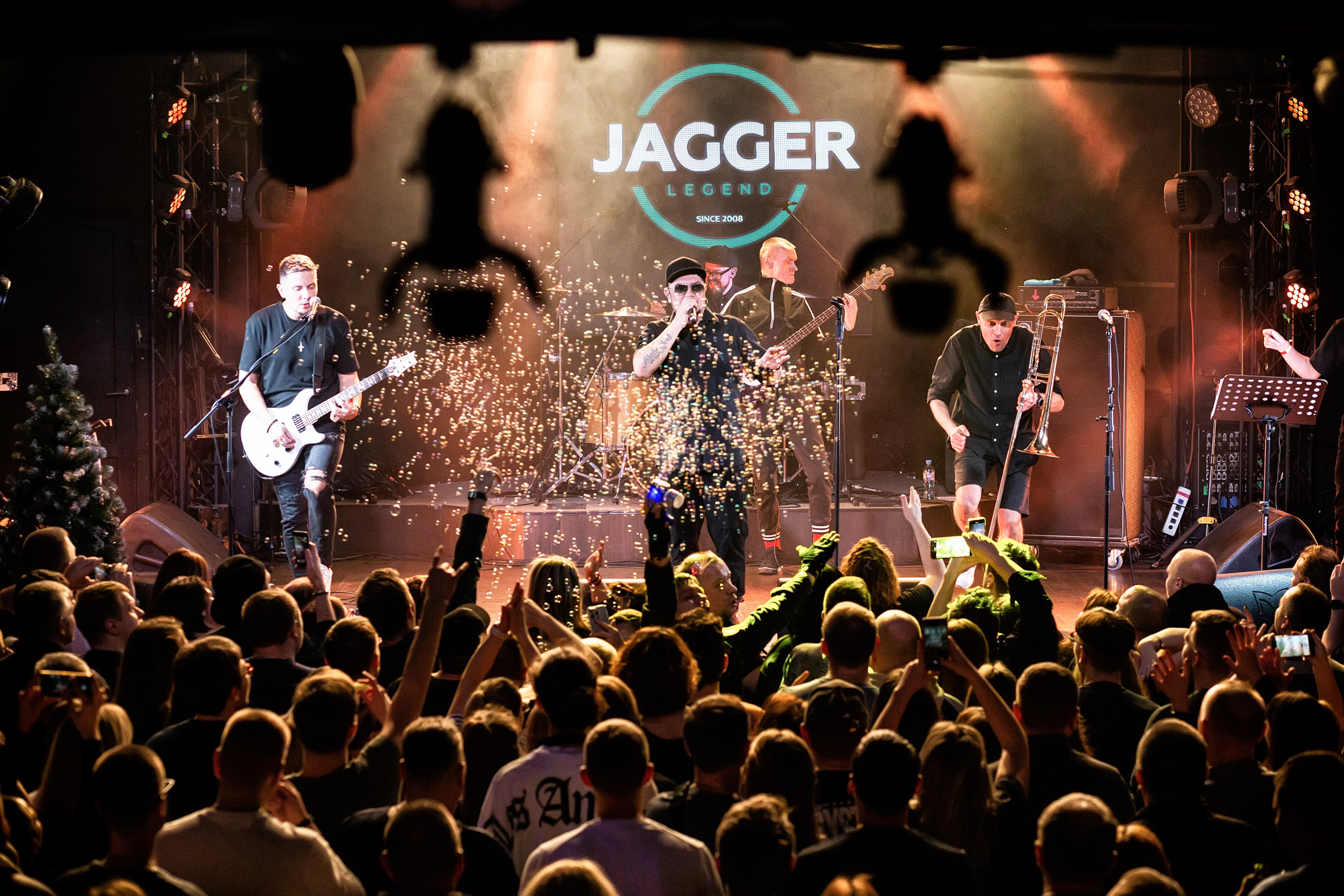 Фотосъемка концерта TRUBETSKOY Jagger СПБ. Портретные фотосессии, контент-съемки, репортаж