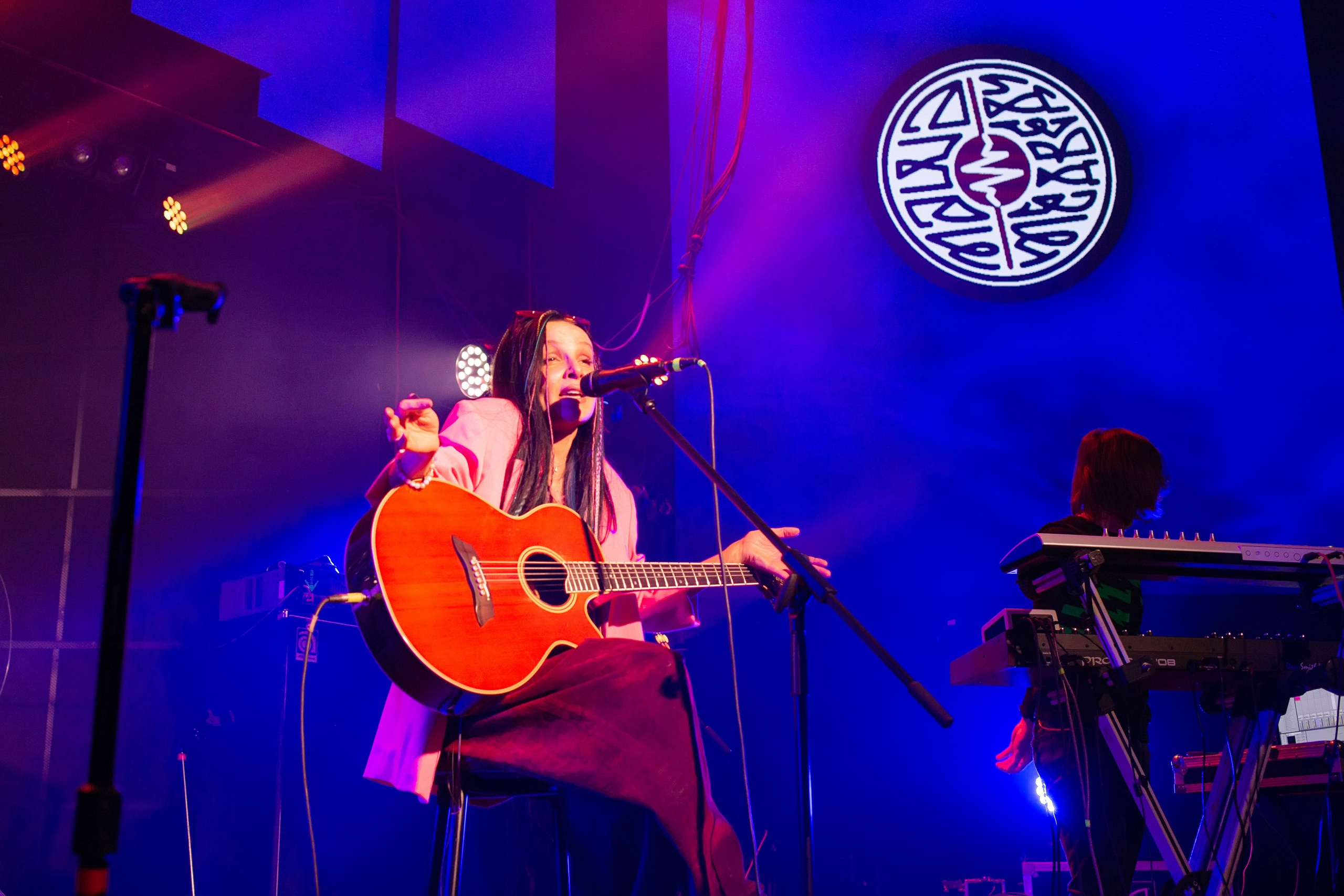 Фотосъемка концерта Маша и Медведи в клубе Jagger СПБ. Портретные фотосессии, контент-съемки, репортаж