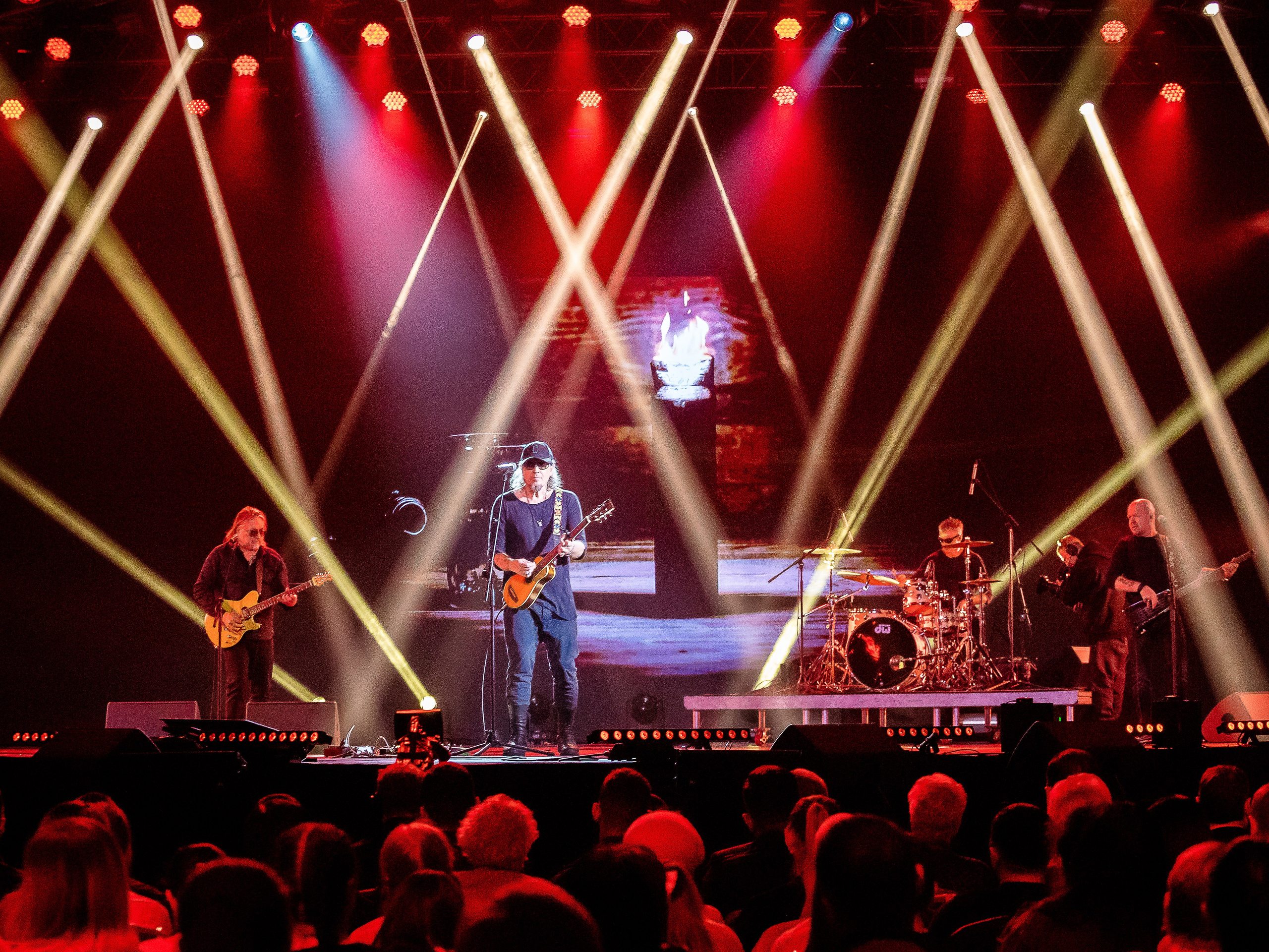 Концерт «СВОих не бросаем»!. Инга Кузьминская ТОП-фотограф г. Корсаков