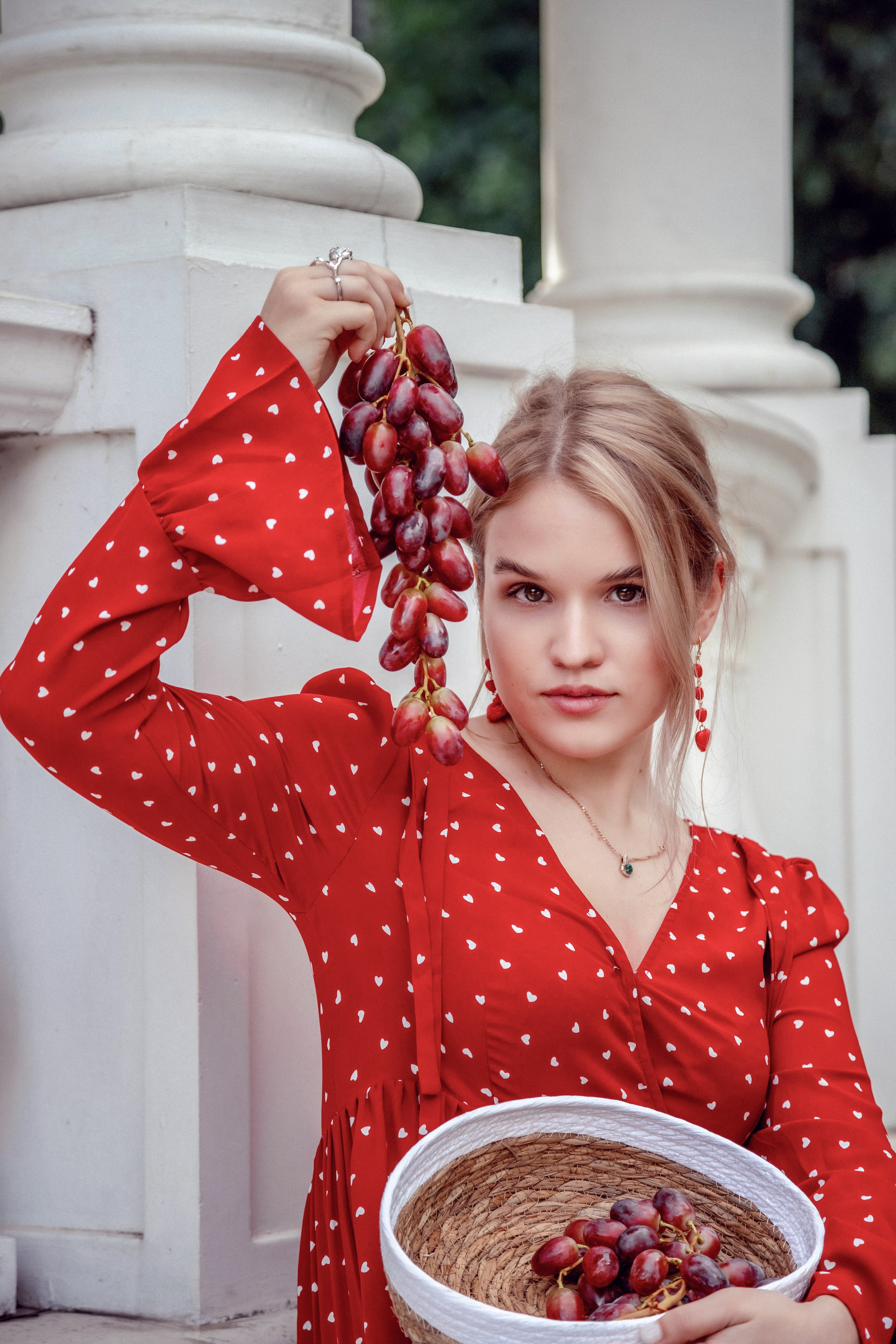 Фотопроект «Девушка с виноградом». Фотограф Алина Лебедь