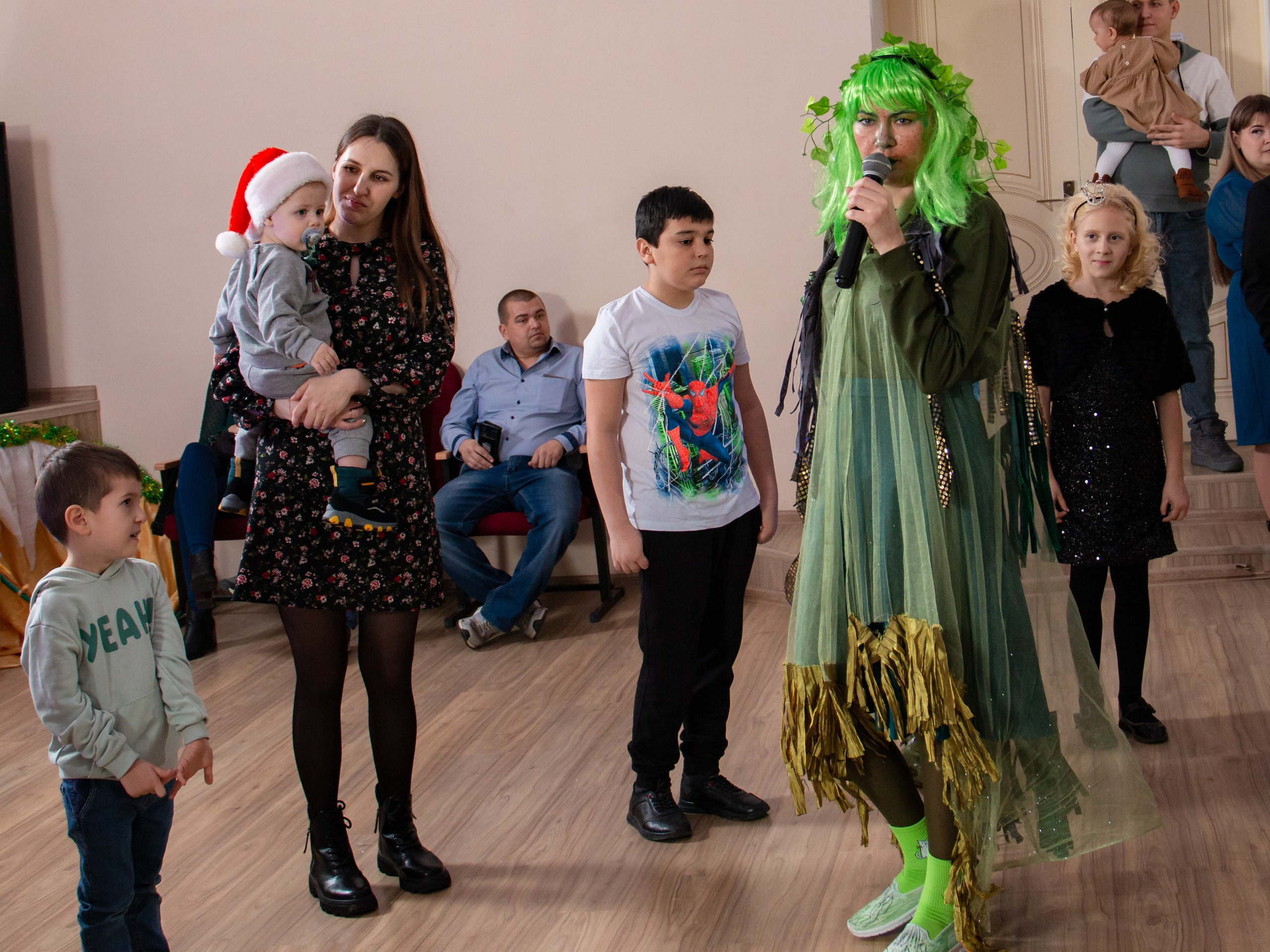 Новогодный утренник ДК Строитель г. Новоалександровск 23.12.2023. Главная