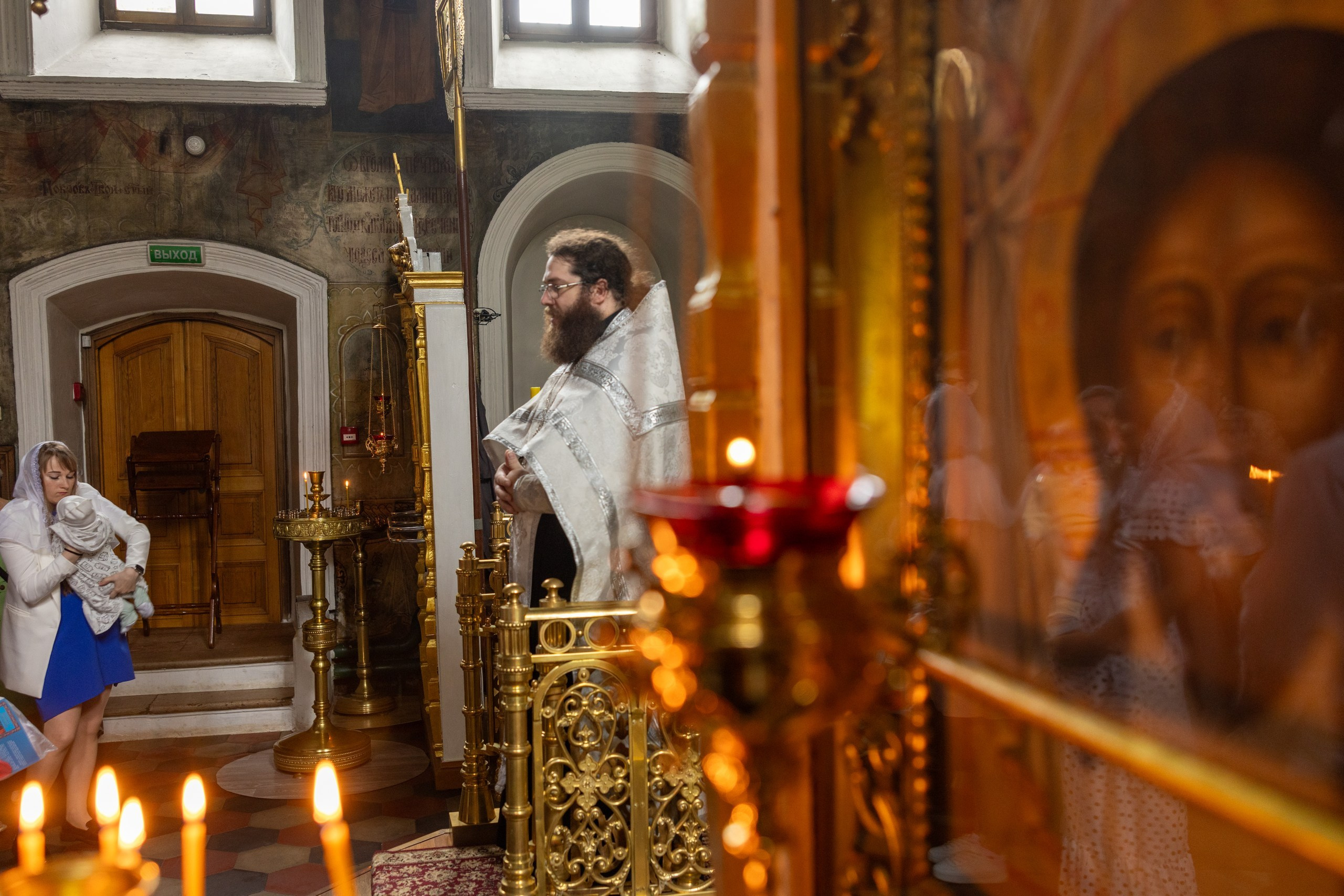 Образец репортажа крещения оригиналы, без искажений, без вспышки, светосильная оптика!. Фотограф в Туле Крупский АнДРей. Фотостудия «КАДР71» в Туле