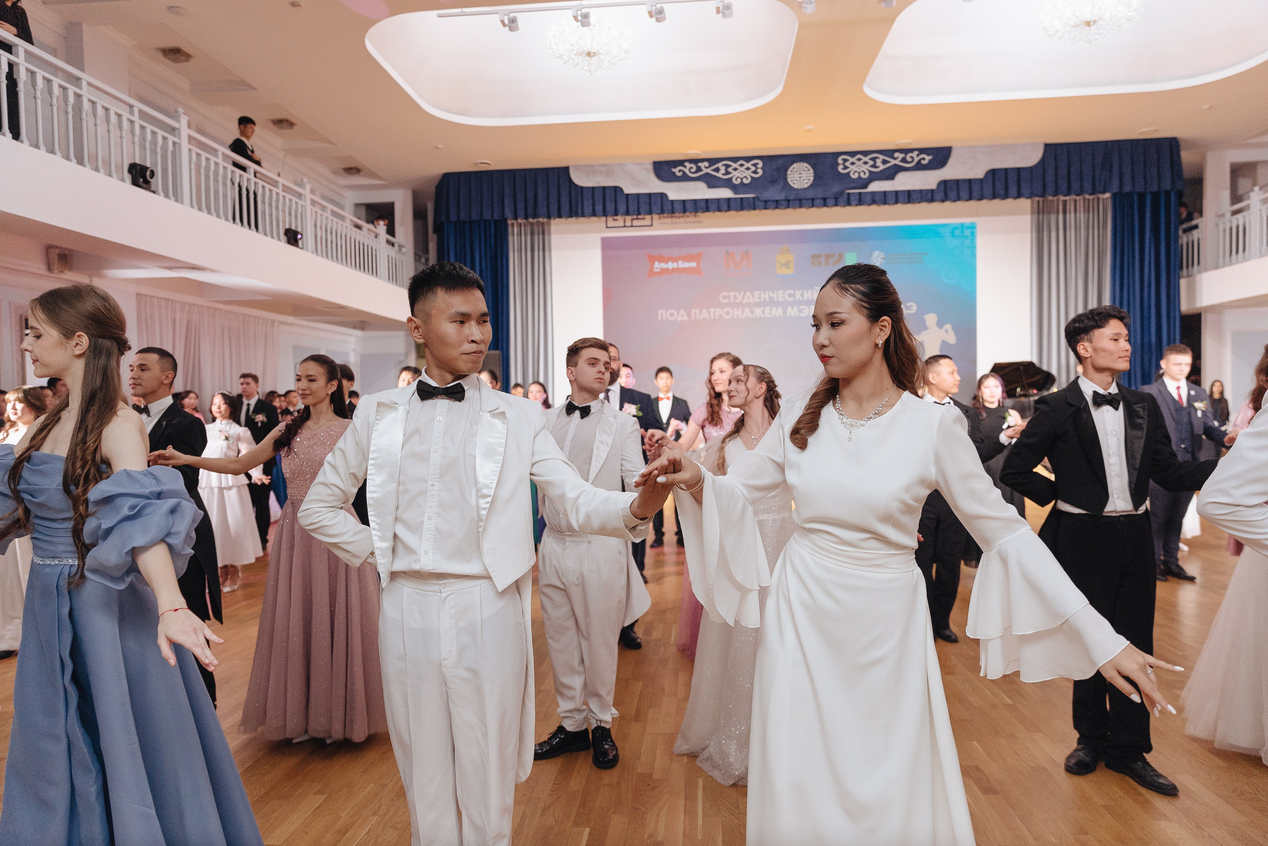 Студенческий бал. Свадебный и семейный фотограф в Улан-Удэ