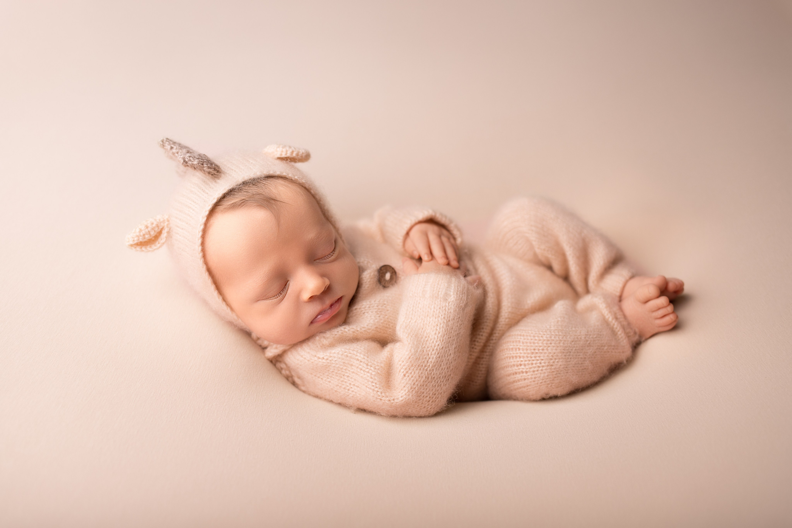 Мальчики. Фотограф новорождённых Волгоград Волжский Дарья Рыскаль