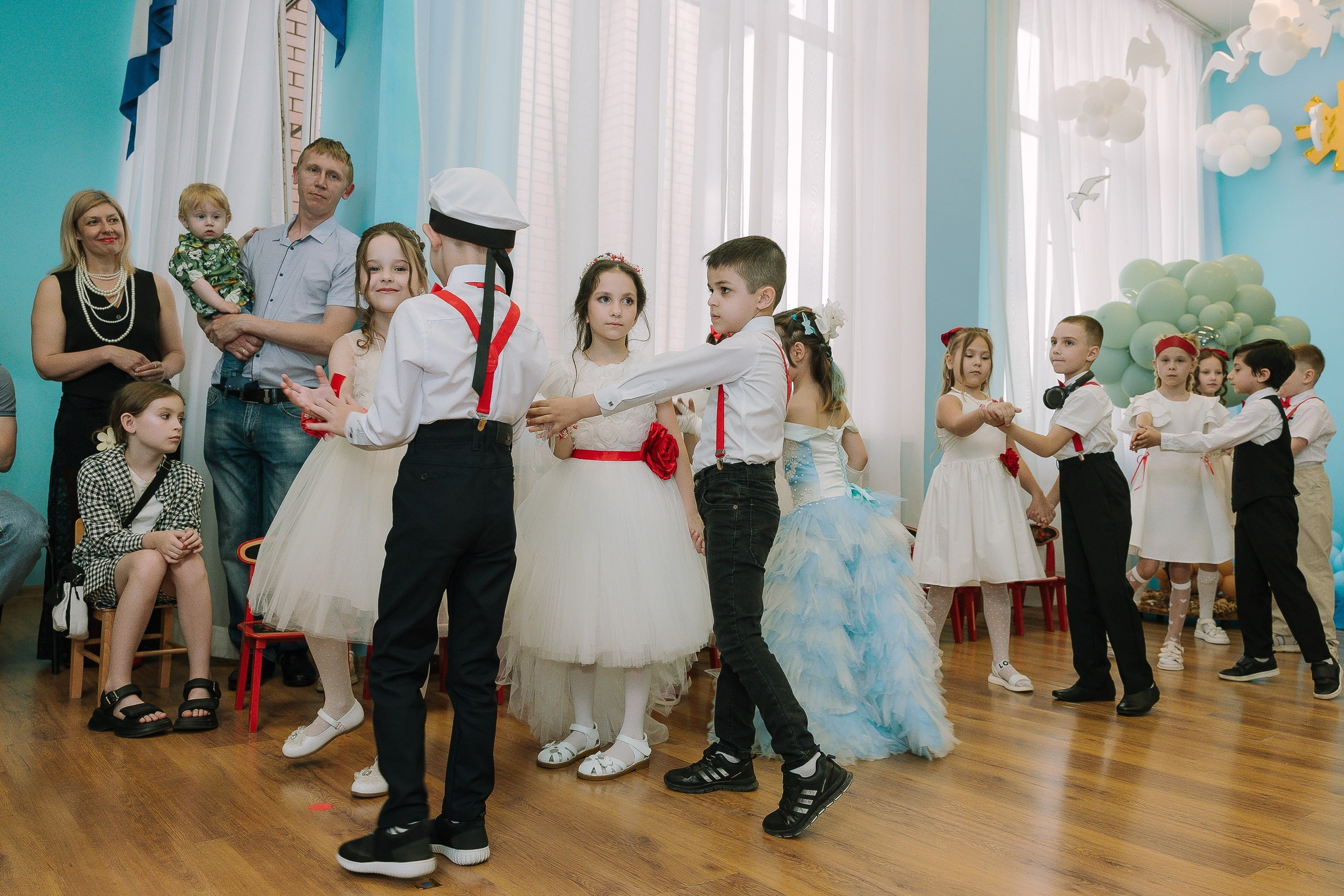 Выпускной 10 ДС. Выпускные альбомы Натальи Бутко: Новороссийск, Анапа, Геленджик