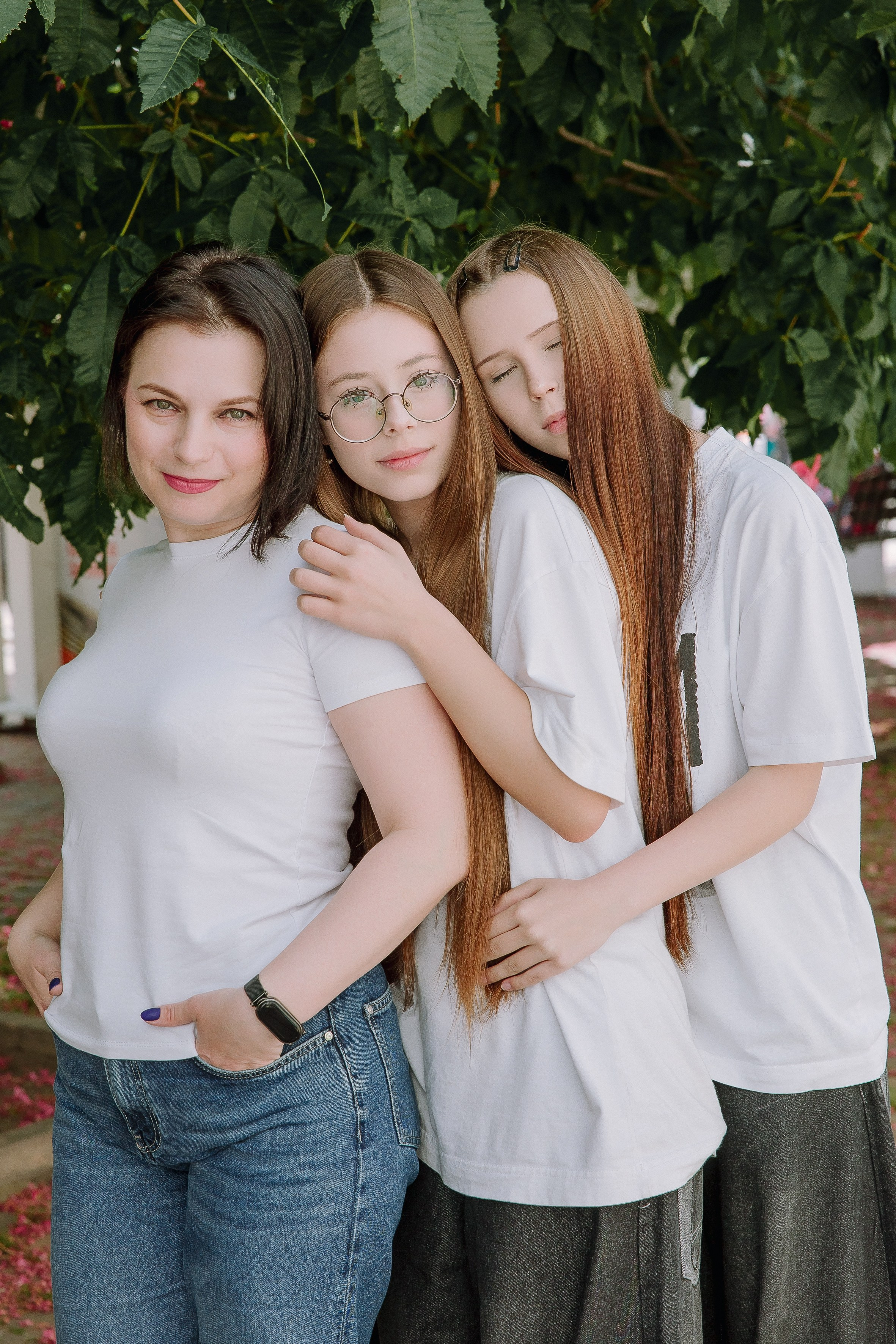 Катшановая Аллея- весна. Выпускные альбомы Натальи Бутко: Новороссийск, Анапа, Геленджик