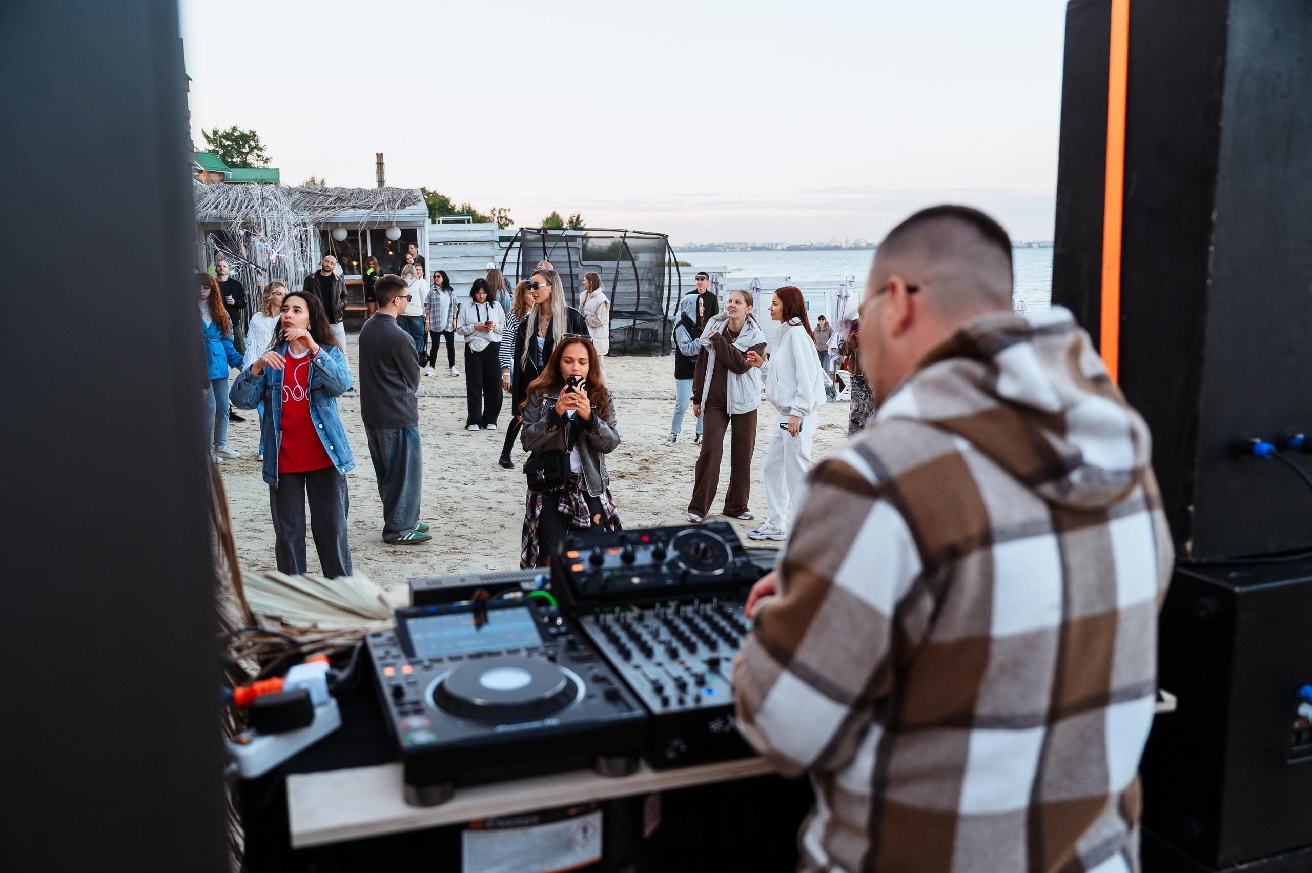 Пляжная вечеринка. Wedding and family photographer USA