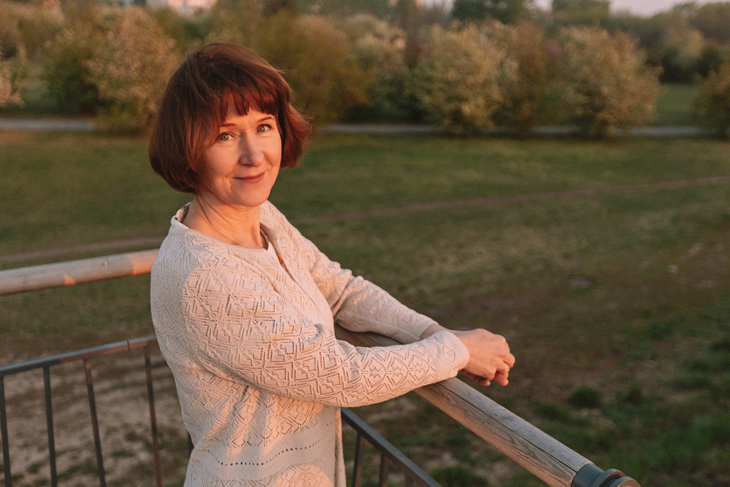 Яблони. Семейный фотограф Тюмень, фотограф на роды Салмина Мария