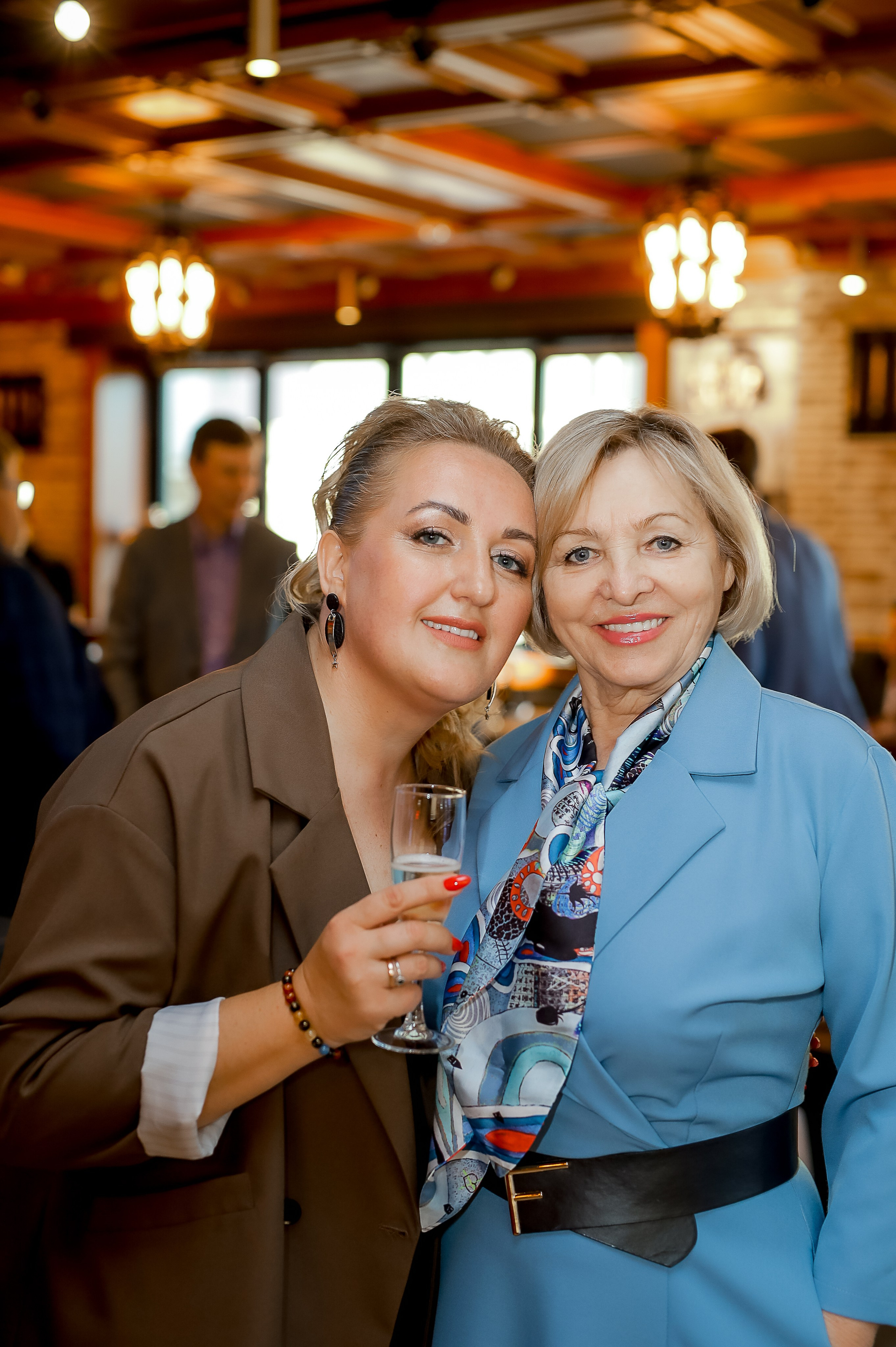 ЮРИЙ. 45 ЯРКИХ ИСТОРИЙ. Фотограф в Москве Ольга Колесникова