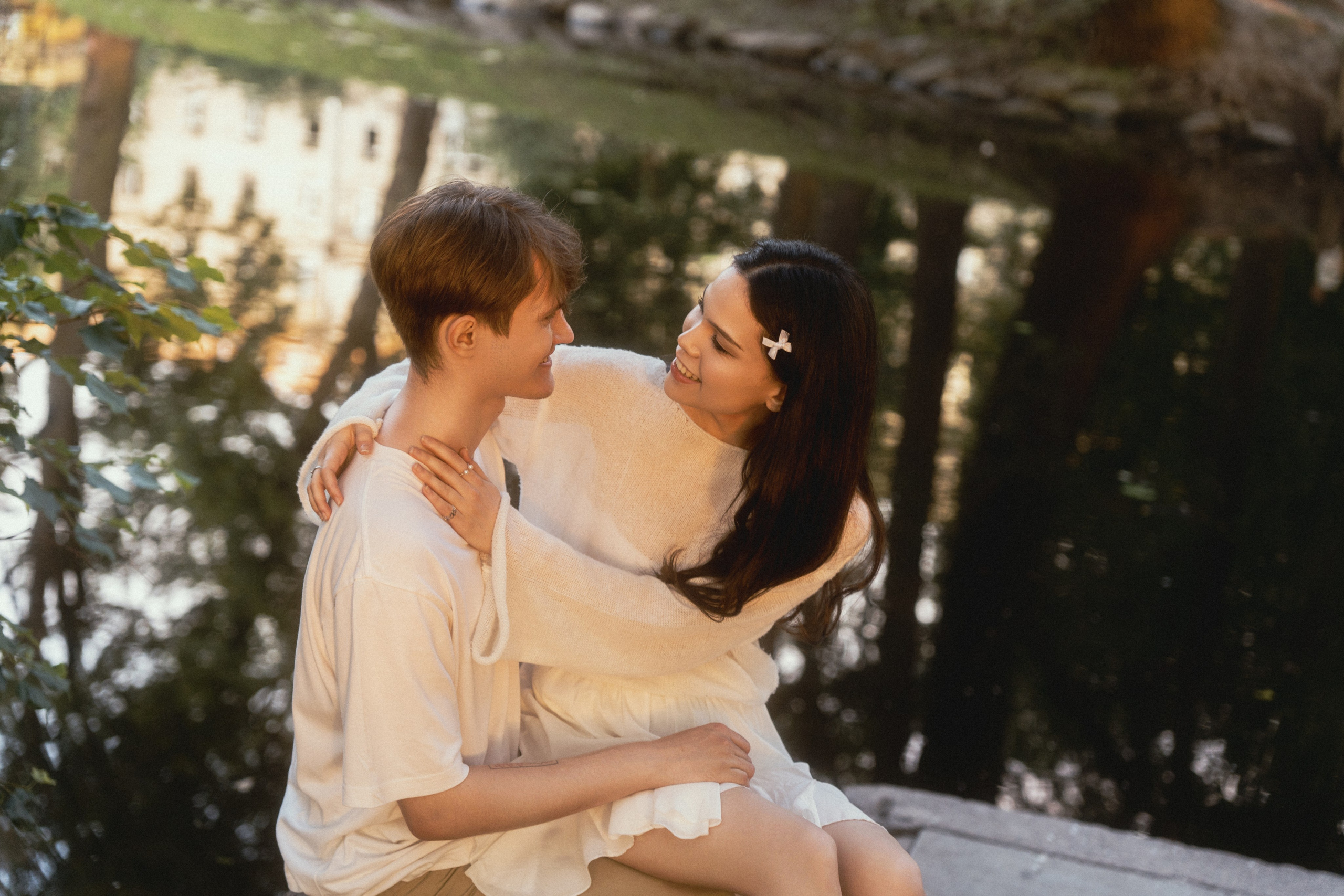 Фотосессия лавстори в Санкт-Петербурге. Лопухинский сад.