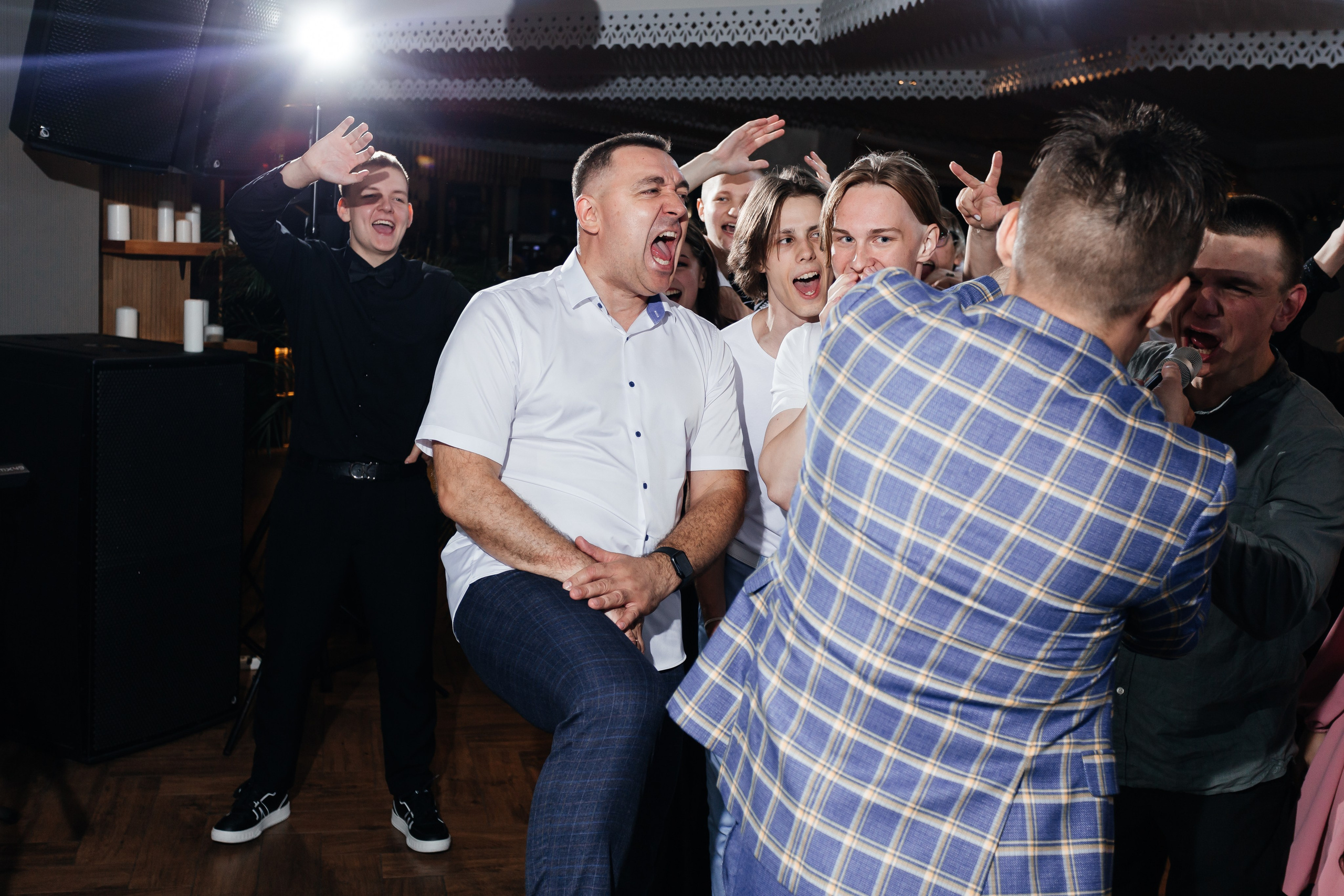 Выпускной 11 «А». Школа № 42. Свадебный фотограф в Краснодаре Николай Крауз