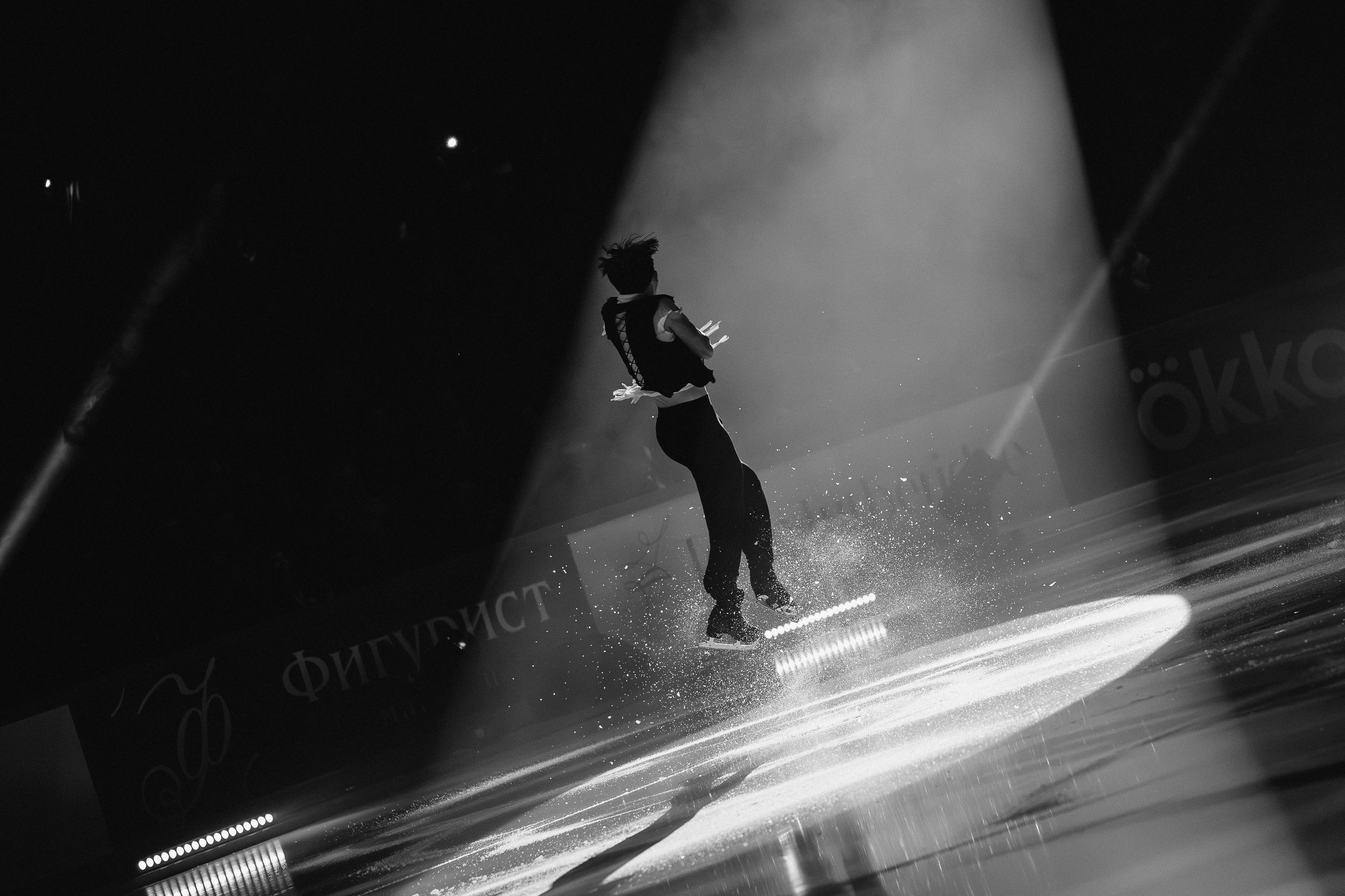 Шоу Этери Тутберидзе в Новосибирске. Воробьева Ксения — Спортивный и танцевальный фотограф Новосибирск