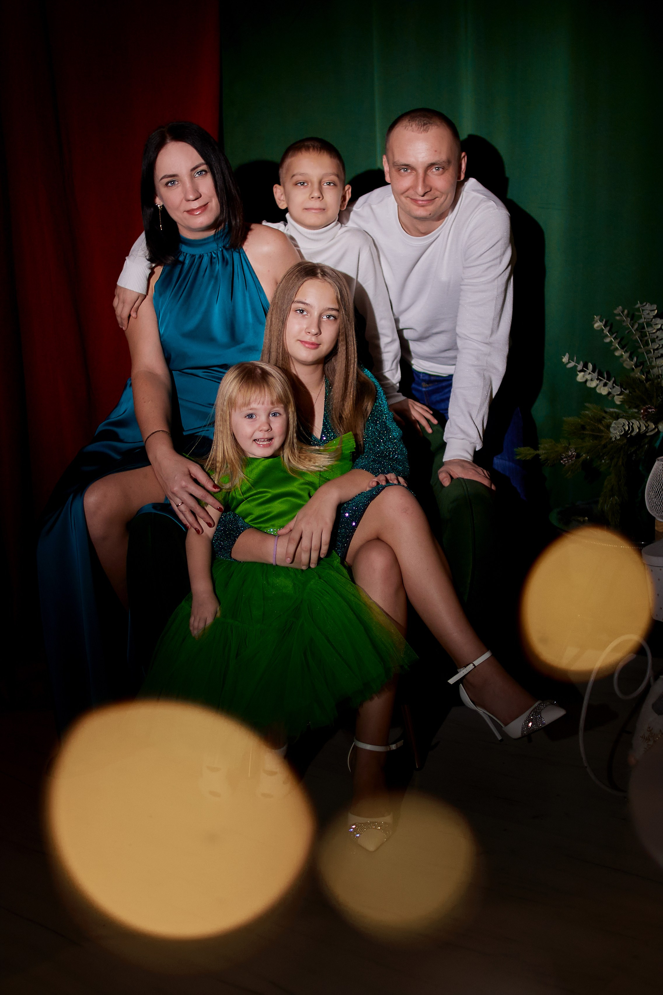 Семейная новогодняя. Виктория Ларина — Портретный профессиональный фотограф в Иркутске
