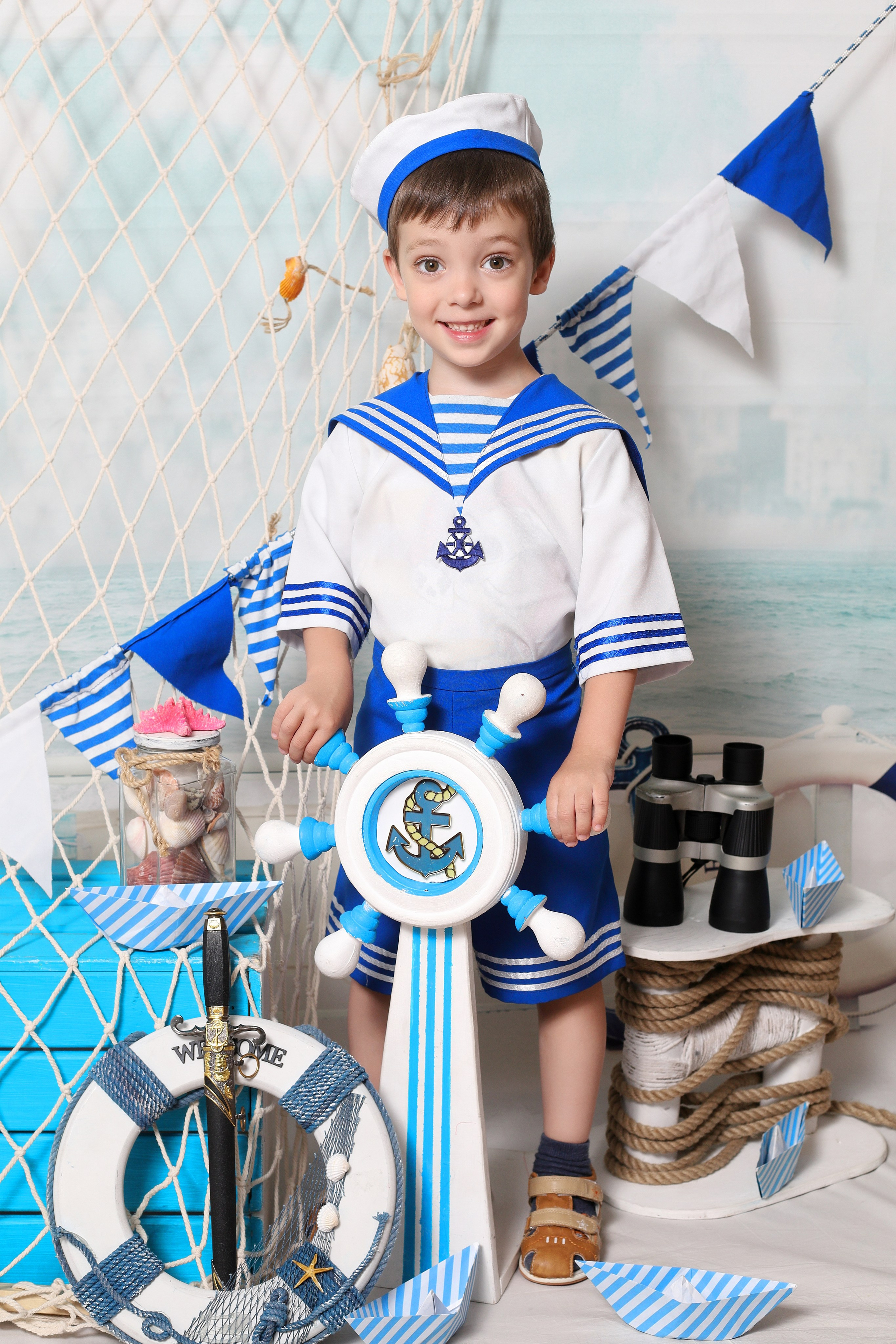 Морячка и моряк. Детская выездная фотостудия
