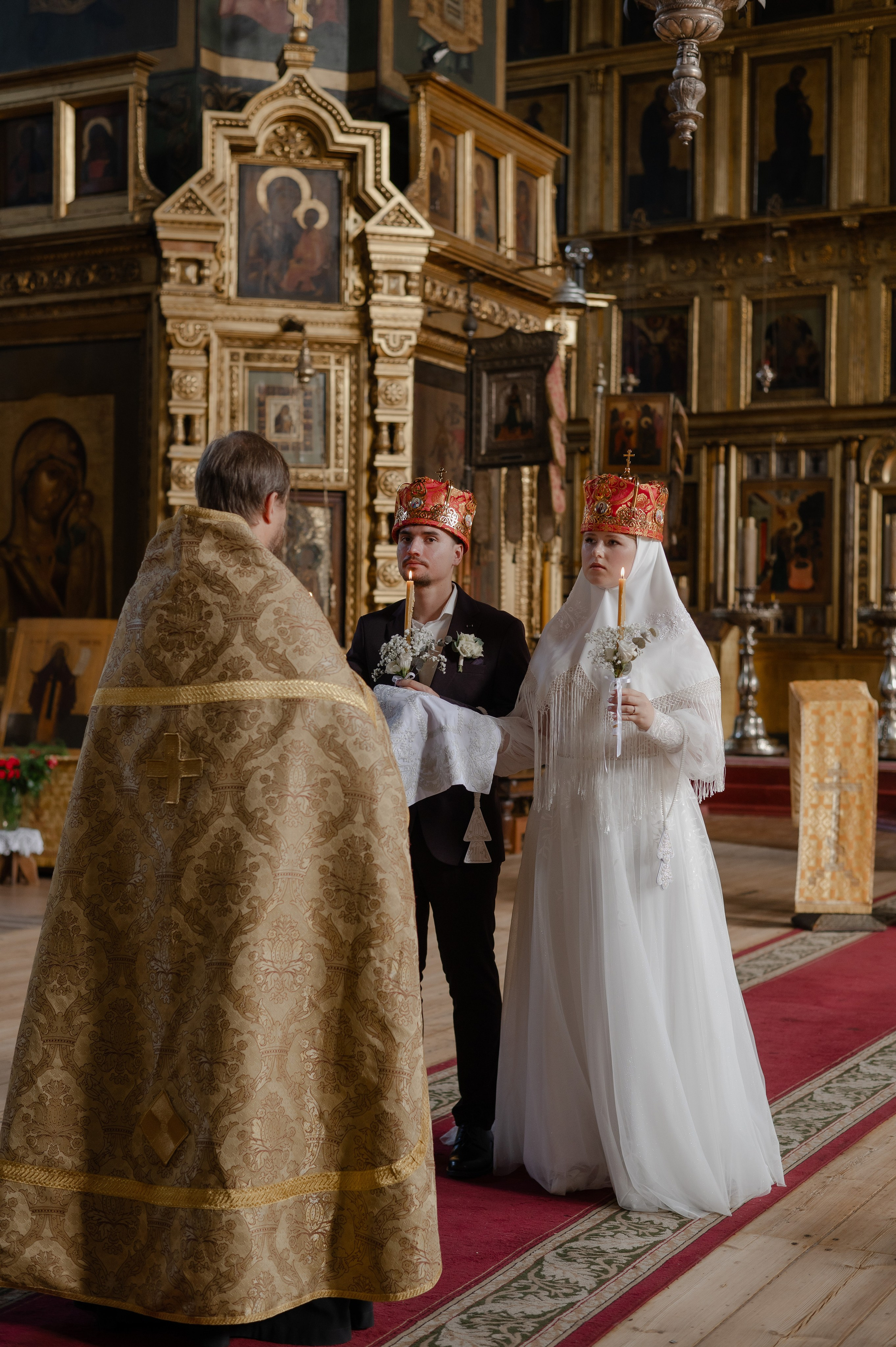 Илья & Эмилия (Москва, Покровский собор). Семейный и свадебный фотограф в Санкт-Петербурге Серафима Смирнова