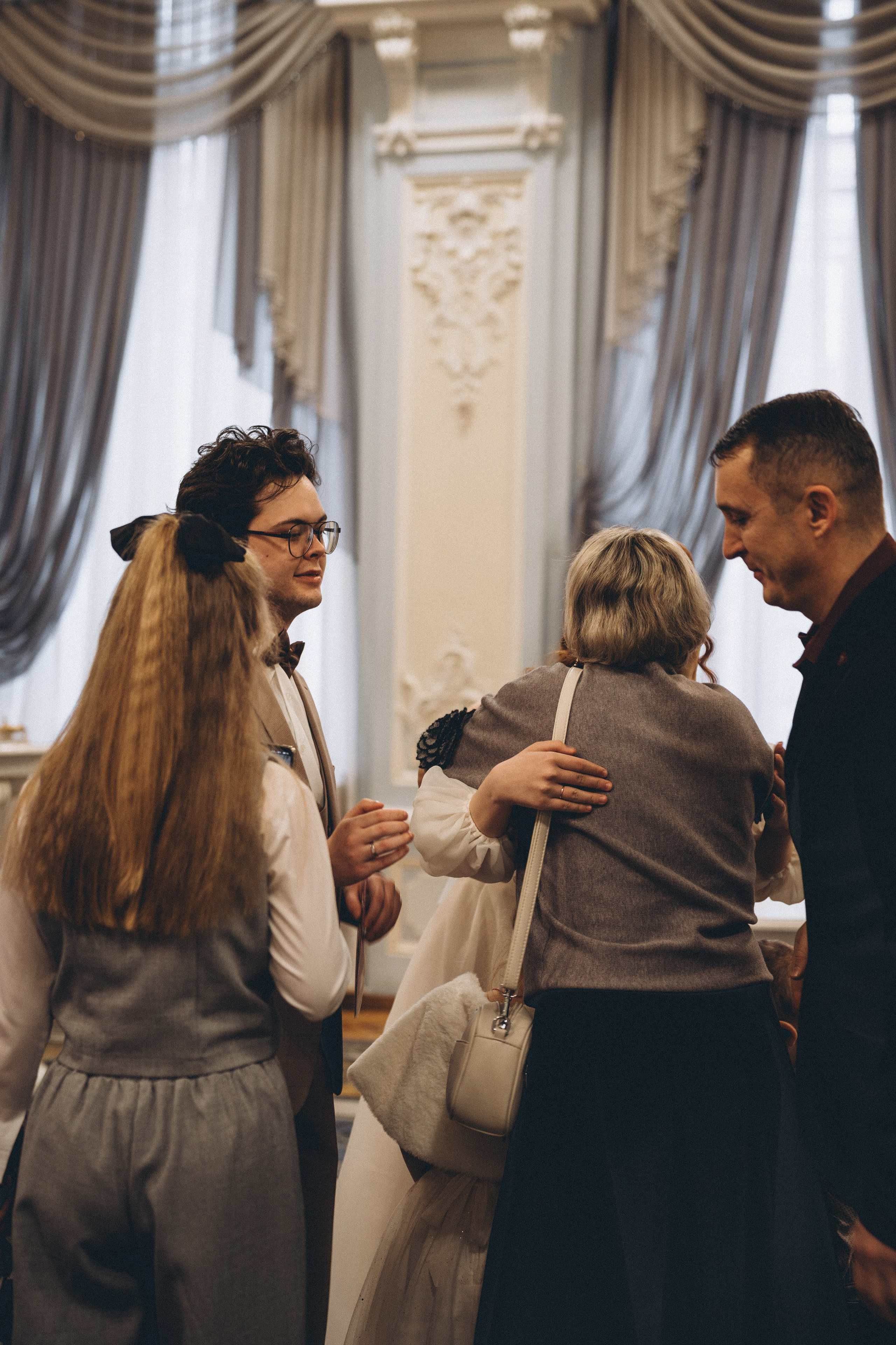 СВАДЕБНАЯ СЬЕМКА ВО ВТОРОМ ДВОРЦЕ С ГОСТЯМИ И ПРОГУЛКА В ТАВРИЧЕСКОМ САДУ. Профессиональный фотограф, Санкт-Петербург — Виктория Богомолова