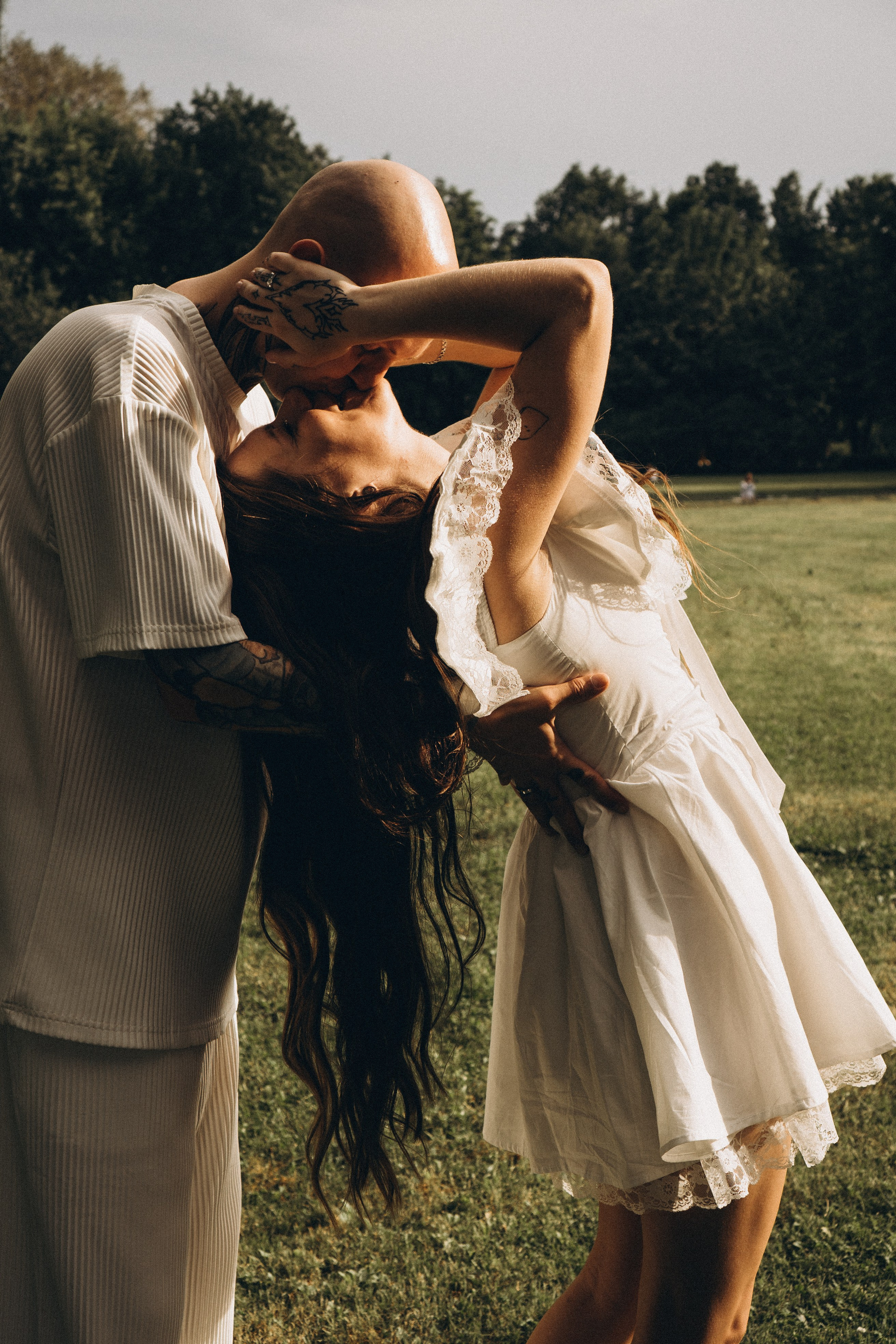 СВАДЕБНАЯ ПРОГУЛКА ПО ТАВРИЧЕСКОМУ САДУ И НЕВСКОЙ РАТУШЕ. Профессиональный фотограф, Санкт-Петербург — Виктория Богомолова