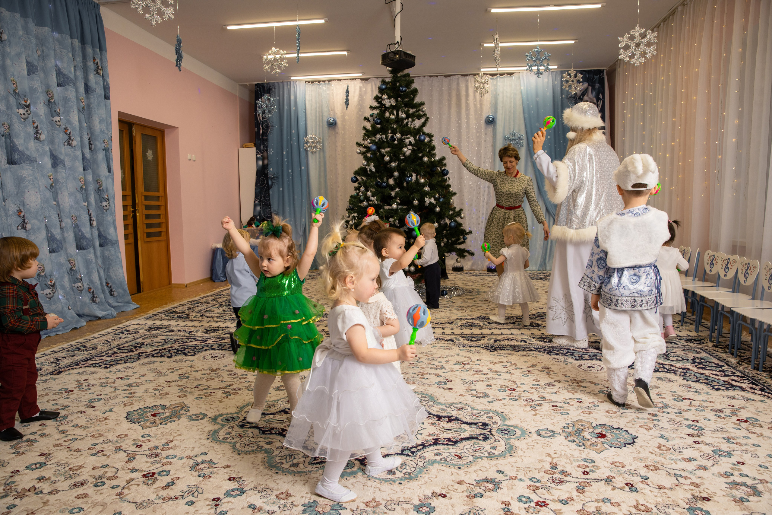 Новогодний утренник Успех. Фотограф в Железнодорожном и Балашихе