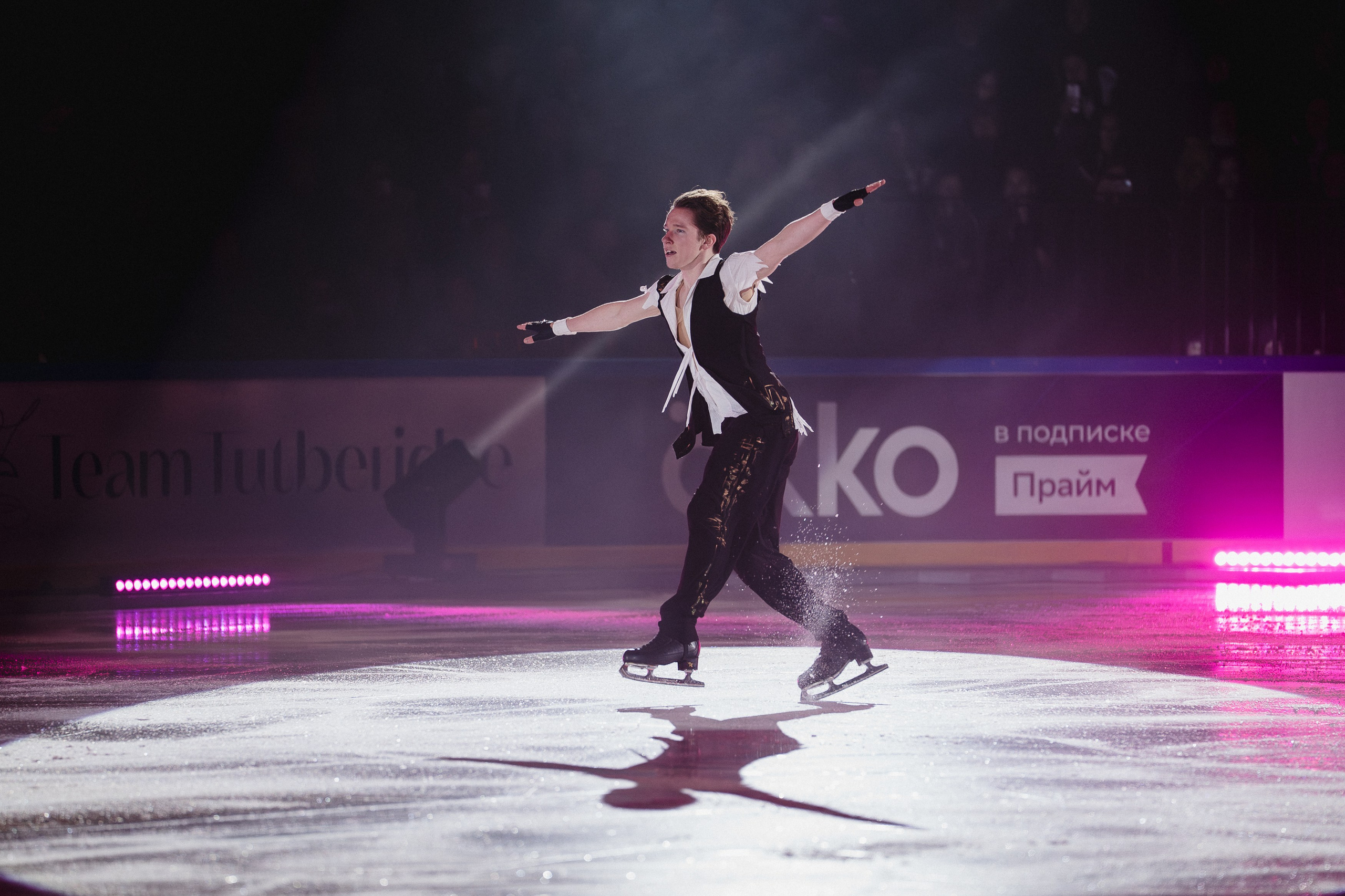 Шоу Этери Тутберидзе в Новосибирске. Воробьева Ксения — Спортивный и танцевальный фотограф Новосибирск