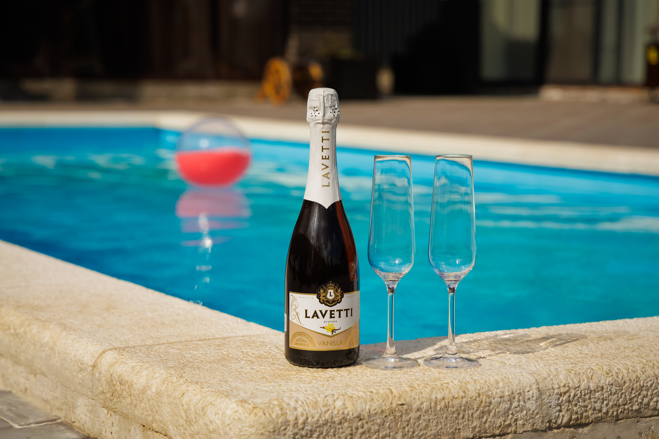 Интерьерная и рекламная съёмка. Свадебный и семейный фотограф в г. Майкопе (выезд по республике и краю)