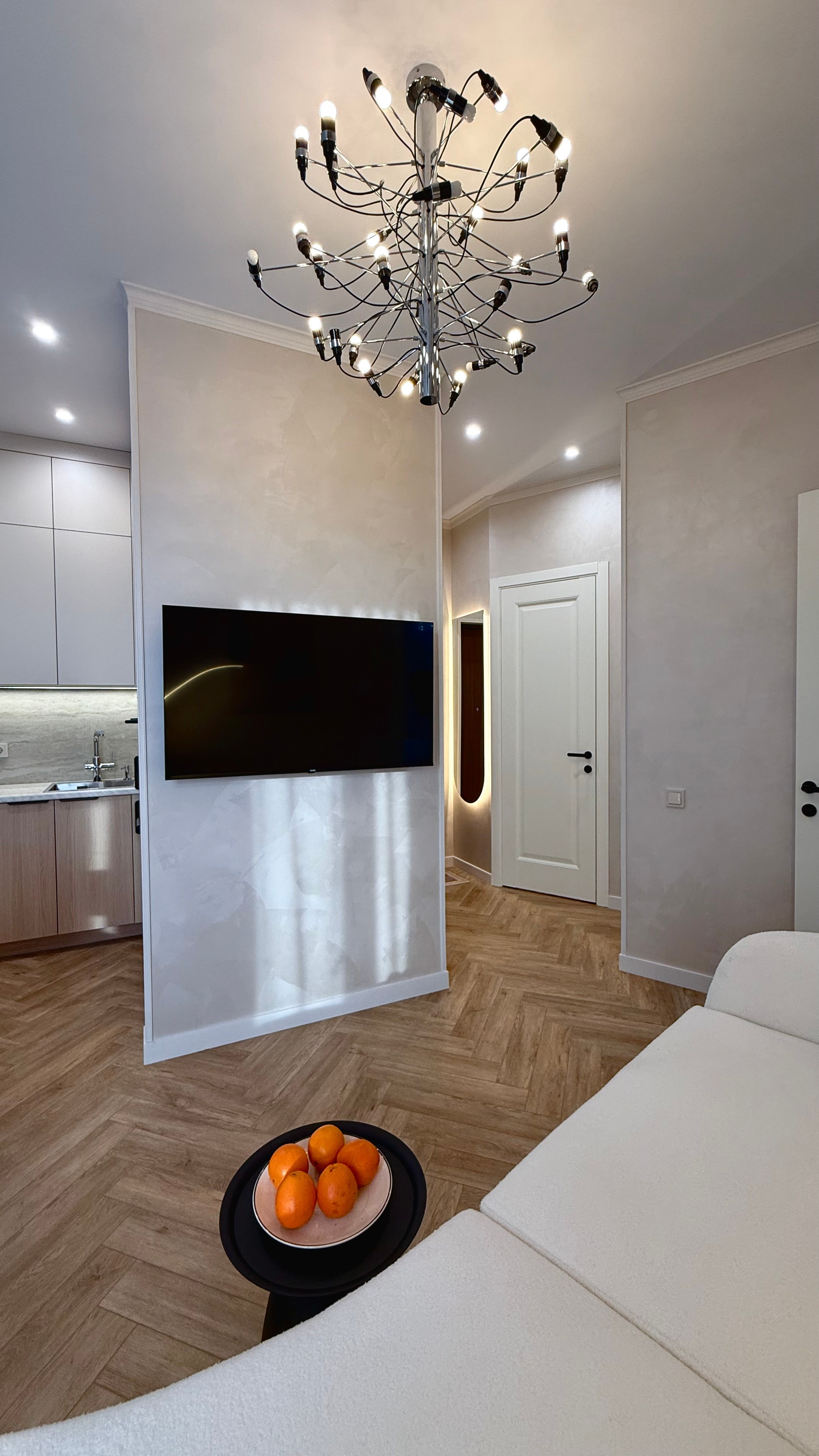 ЖК ID Park Pobedy. Квартира на сачу в долгосрочную аренду уровня комфорт плюс. Дизайн-студия интерьеров Юлии Ивановой