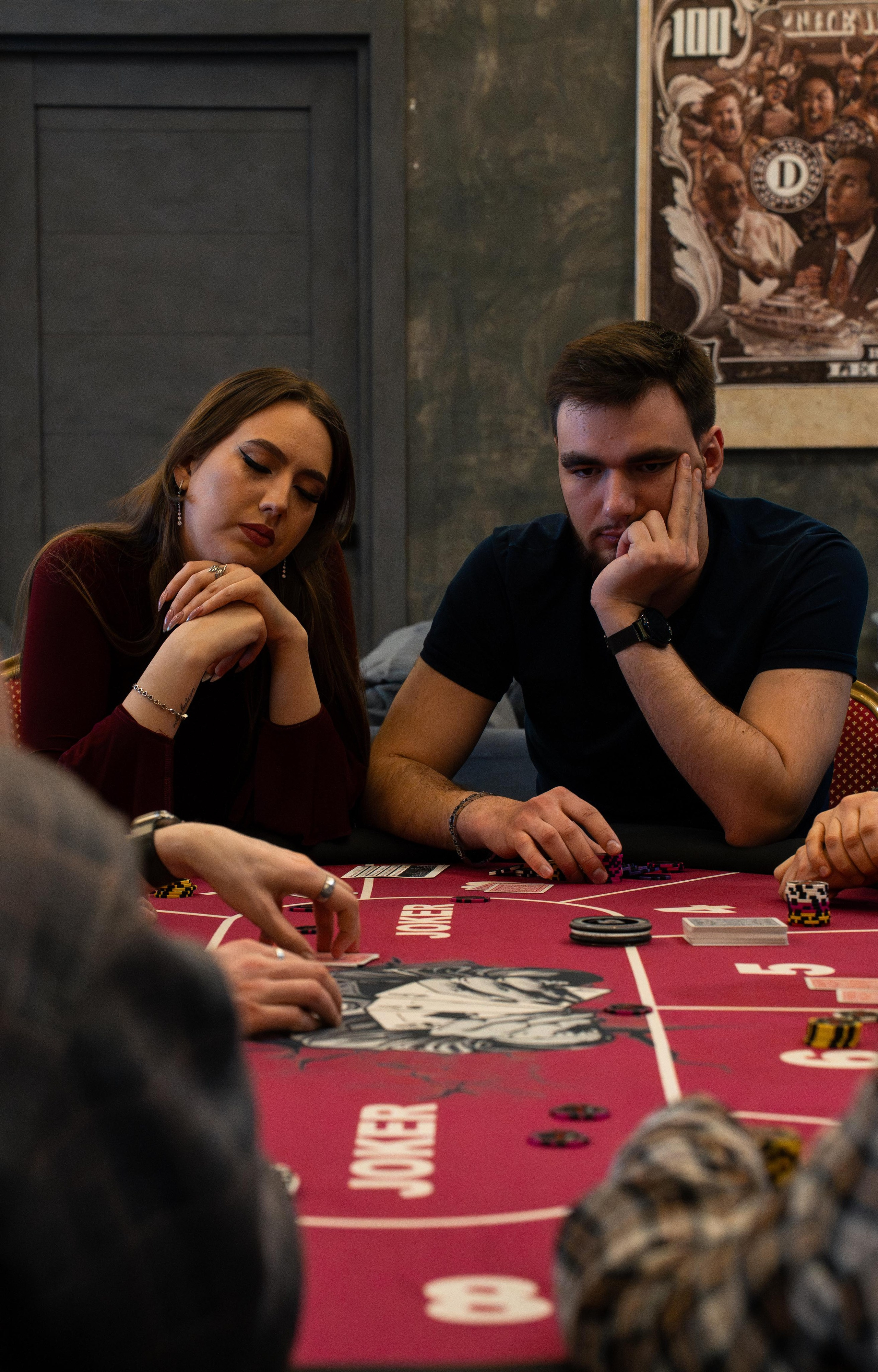 Joker Poker Club 28.02.2026. Коммерческий и художественный фотограф и видеограф в Москве Арсений Тургенев