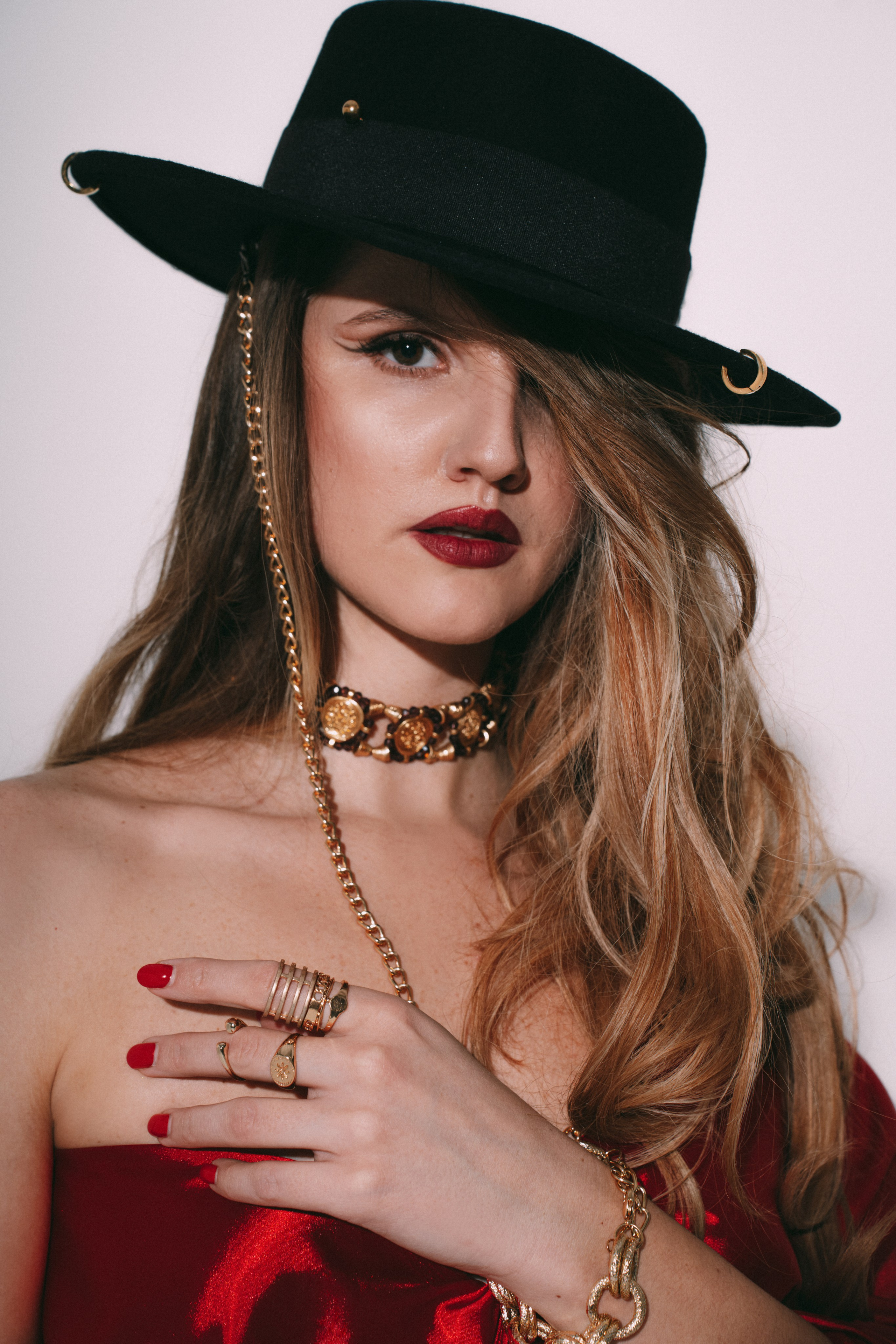 Sofia. Https://instagram.com/ana.stasia.n