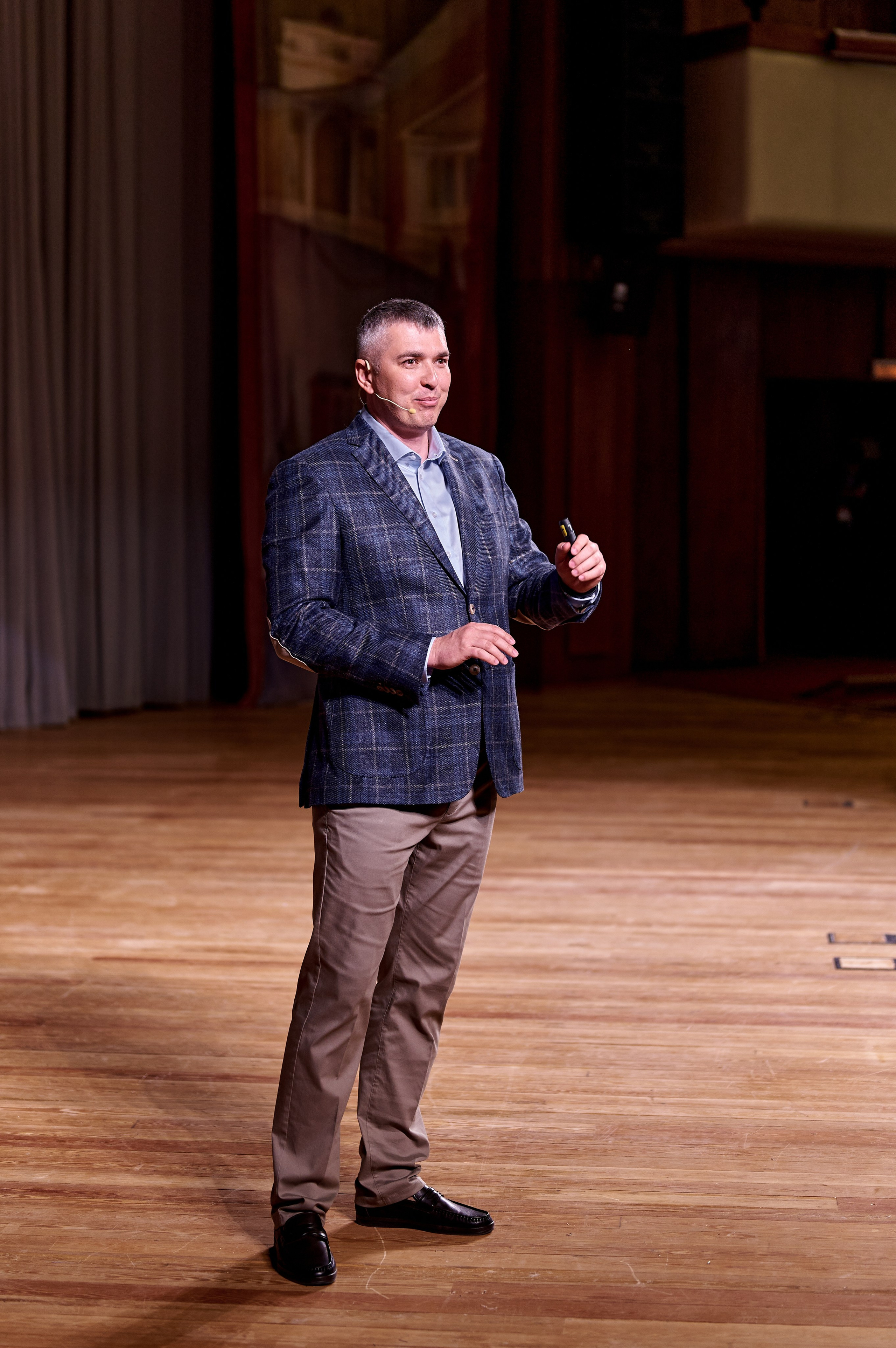 Форум «Клиенты на всю жизнь», г. Москва. Анна Гончарова свадебный и репортажный фотограф в Москве