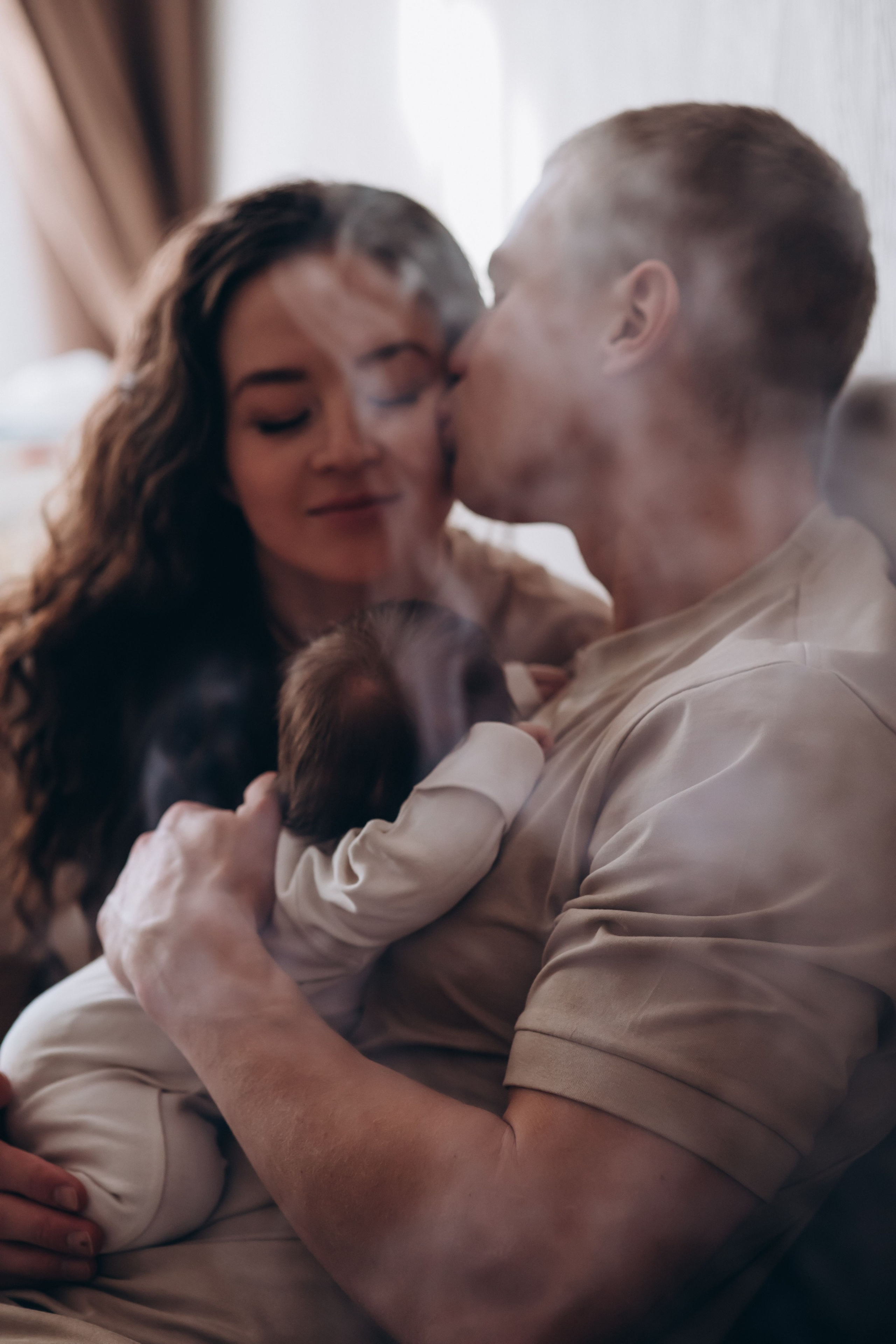 Андрей Аделина и маленькая принцесса. Семейный фотограф Нижневартовск Тюмень Ефимова Ирина