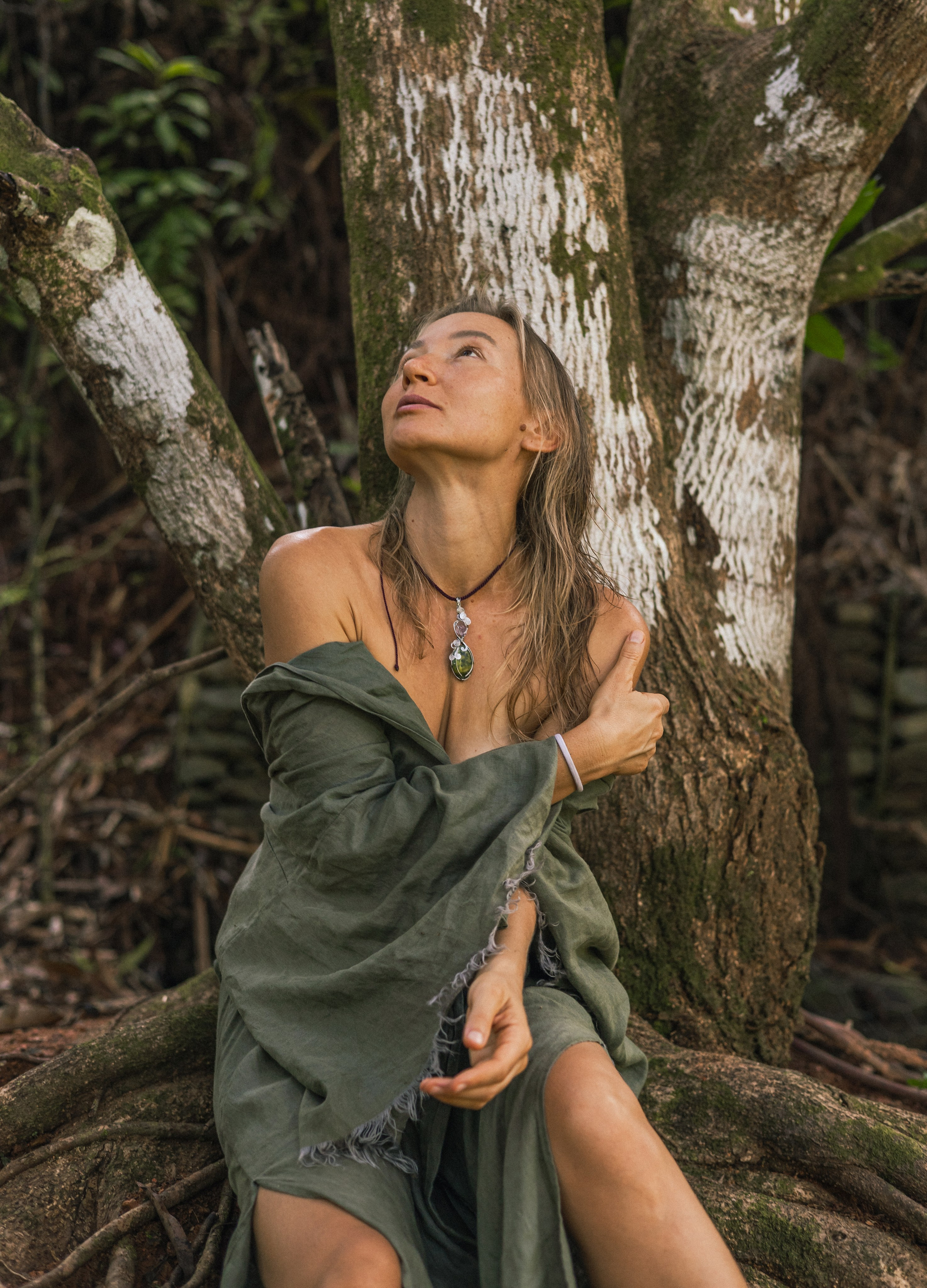 Nana sacral therapy master. Family, portrait, content photo in Costa Rica Evgeniya Besprozvannykh