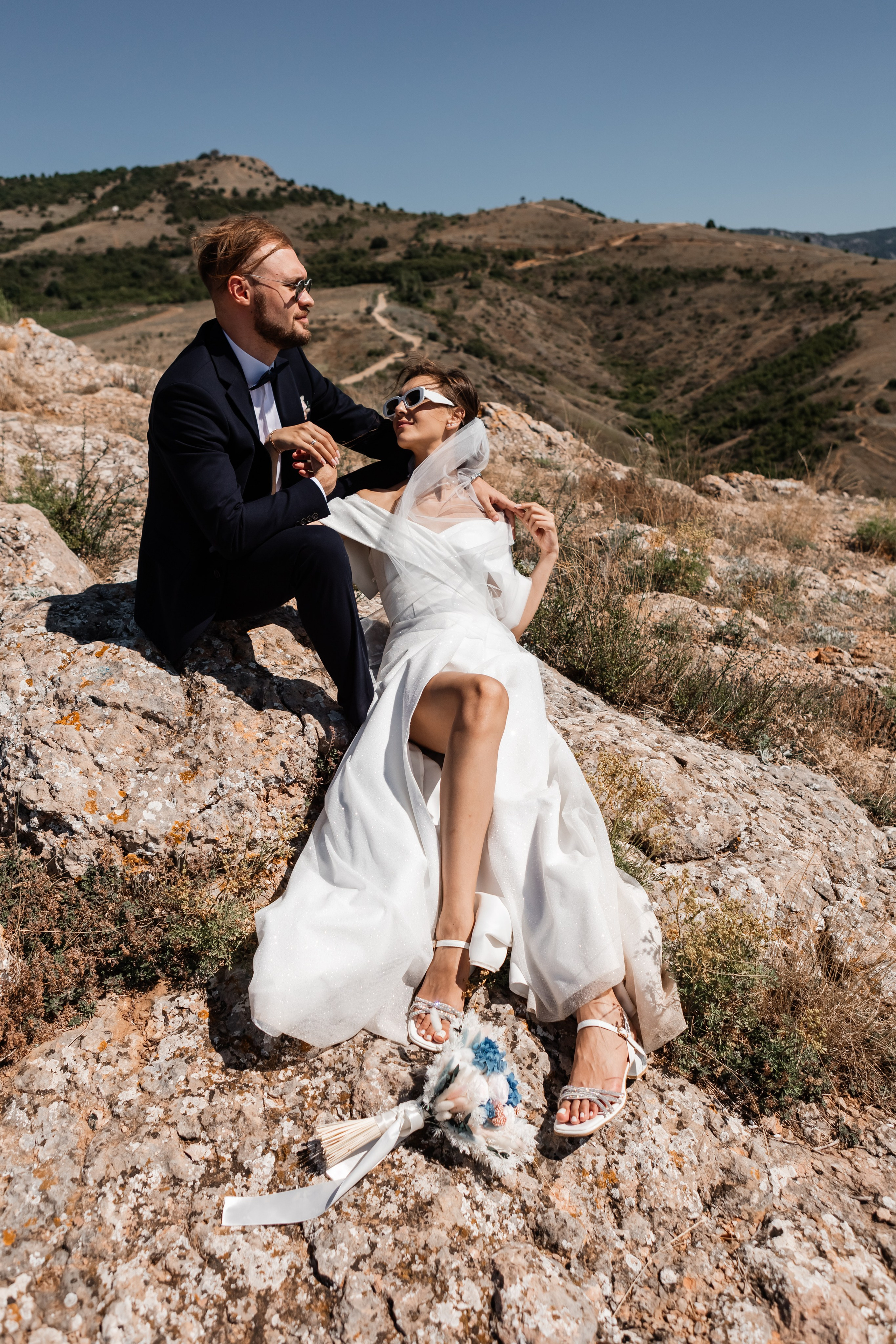 Свадебная съёмка в Балаклаве в крепости Чембало. Свадебный фотограф, фотосъемка в Крыму, Севастополе, Симферополе, Ялте