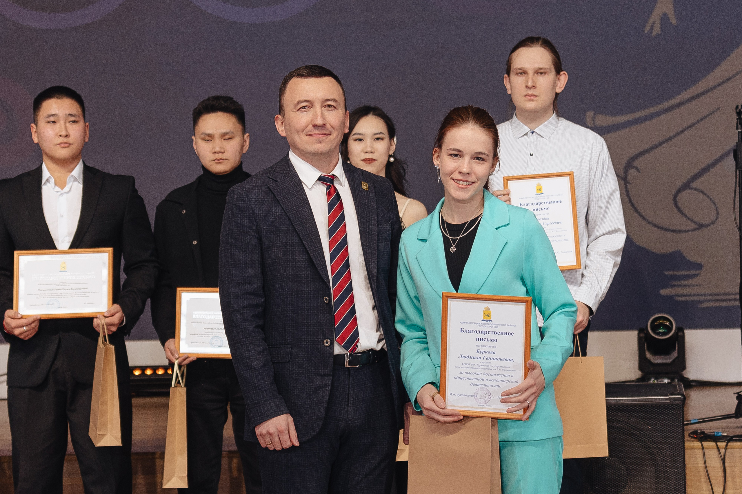 Студенческий бал. Свадебный и семейный фотограф в Улан-Удэ