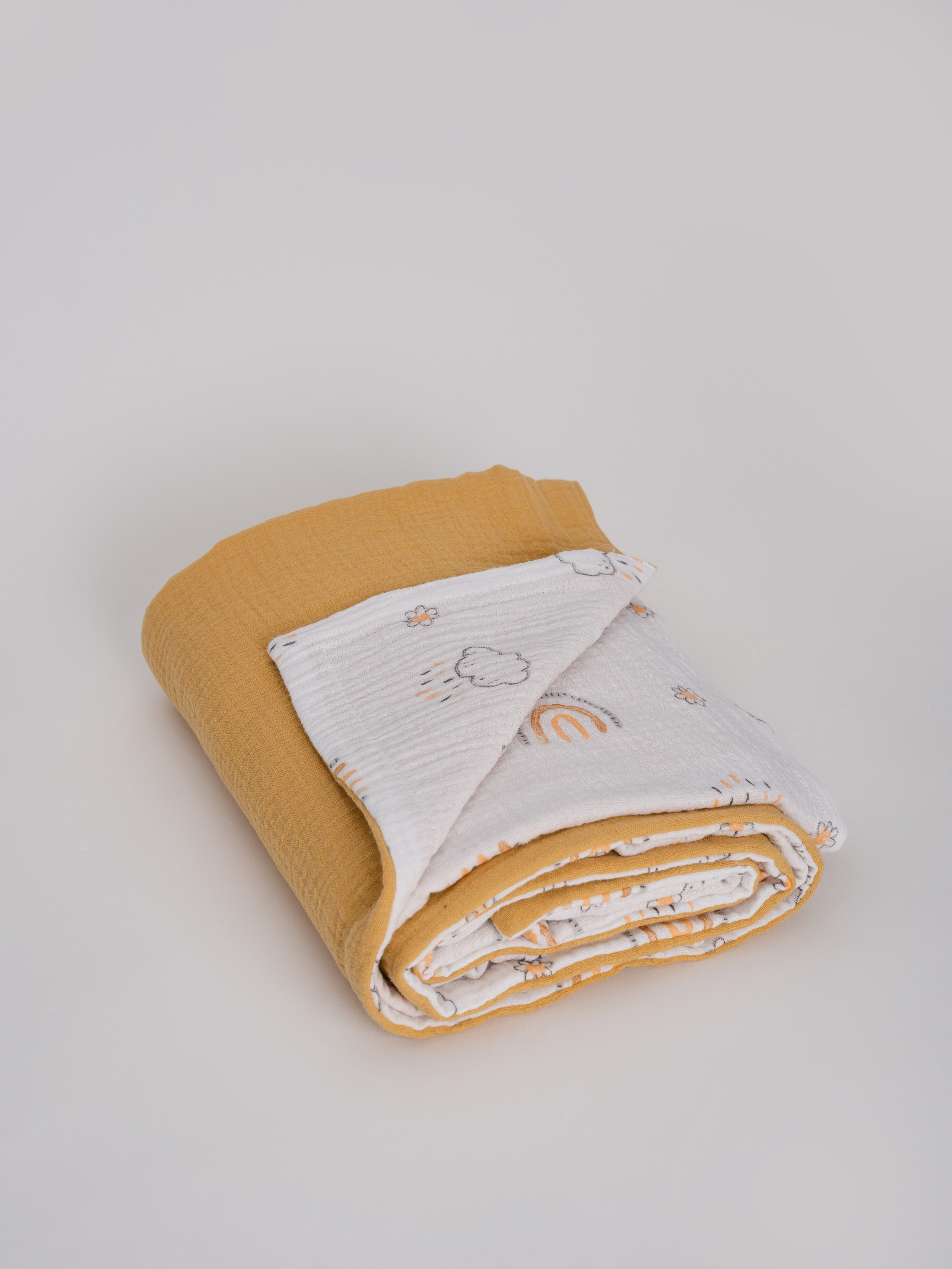 На белом фоне для каталогов. Фотограф и видеограф в Тольятти, Самаре Дёмина Мария