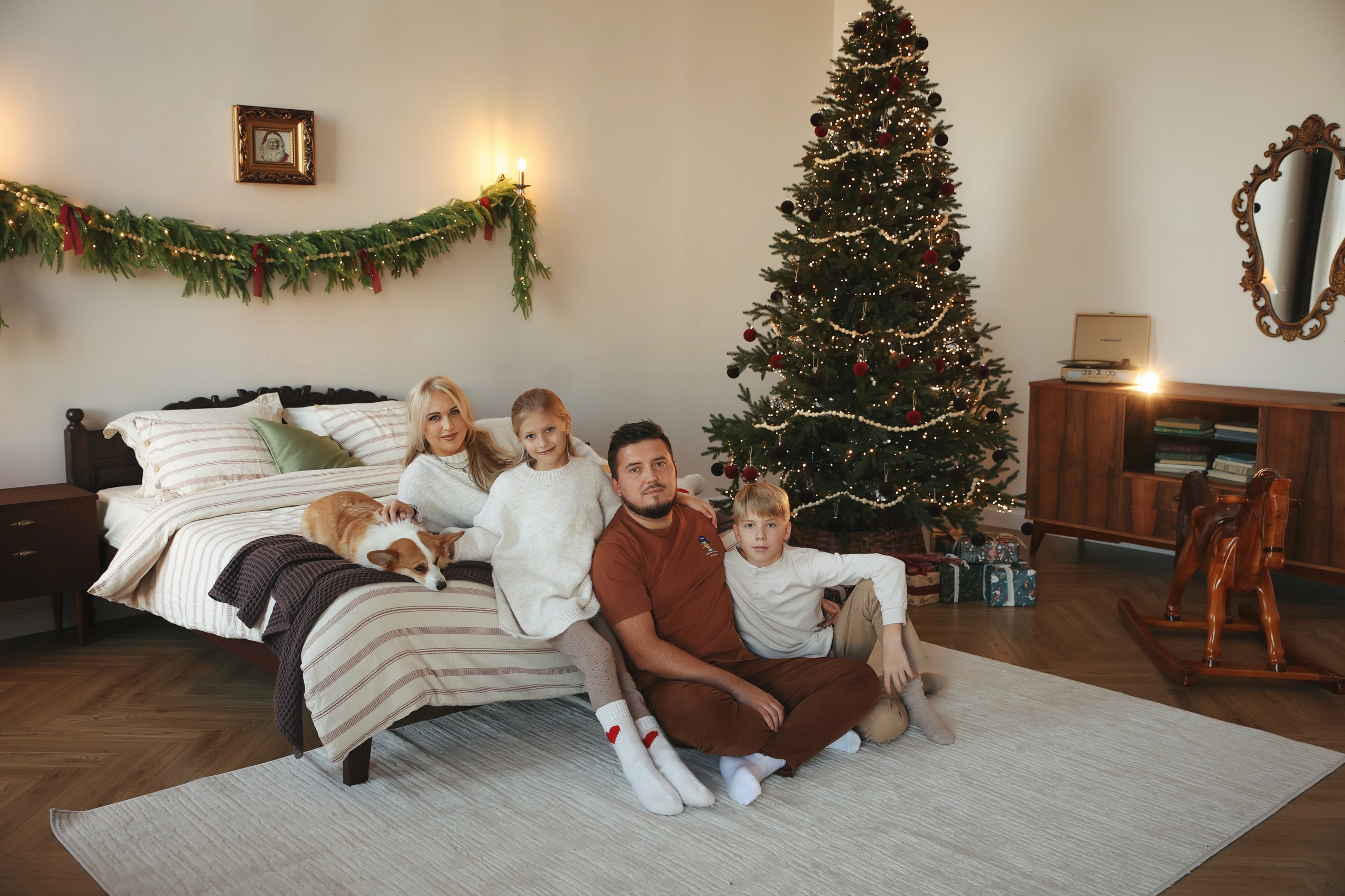 Новогодняя фотосессия во Владимире съемка на новый год фотосессия в студии фотограф во Владимире фотограф в Москве корги. Фотограф Владимир Москва