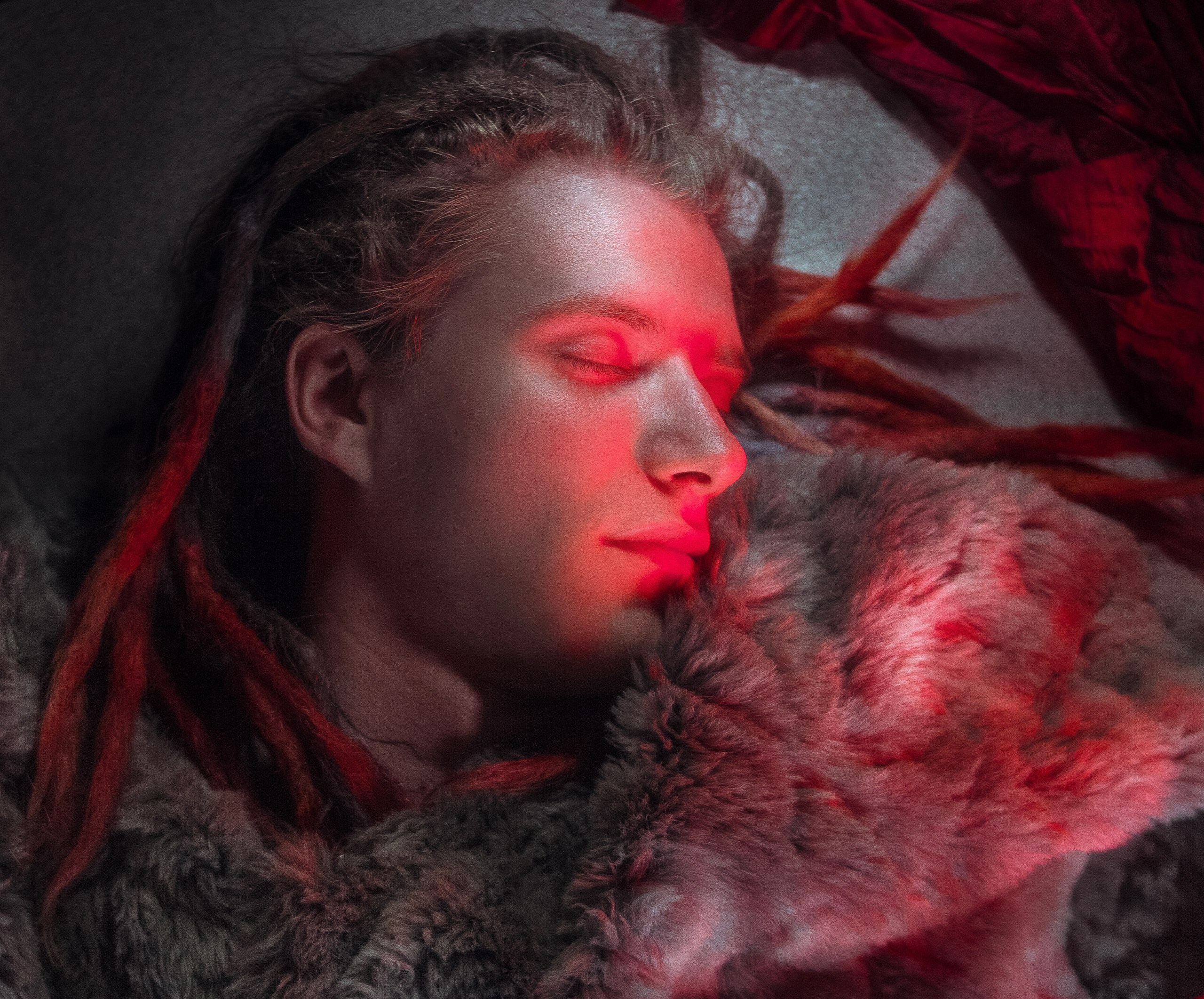 It's a Man's Man's Man's World. 2010- 2025. Фотограф Cyberkyrie