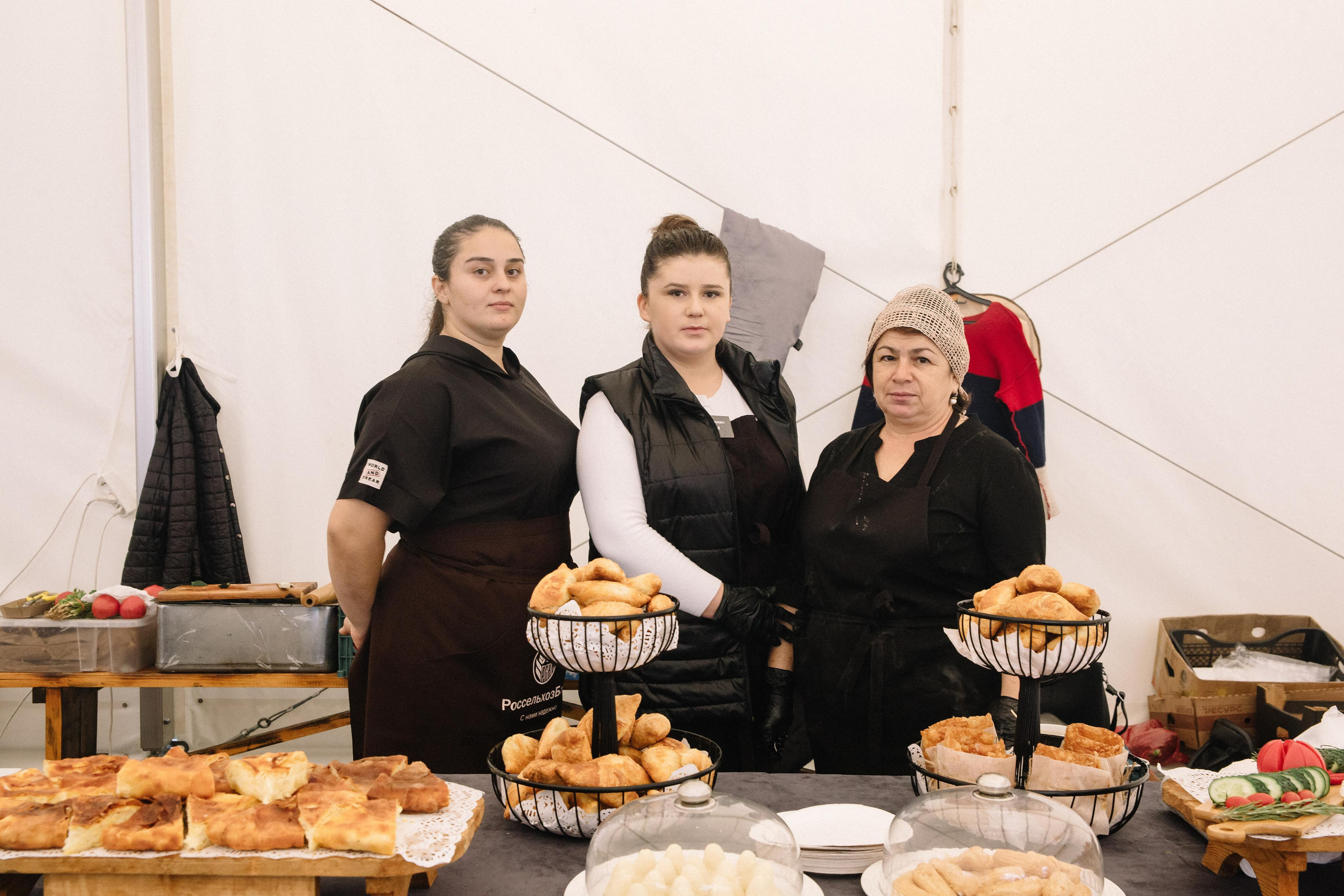 100-летие государственности Республики Адыгея. Скачки. Семейный и свадебный фотограф в Майкопе Михаил Мартиросян