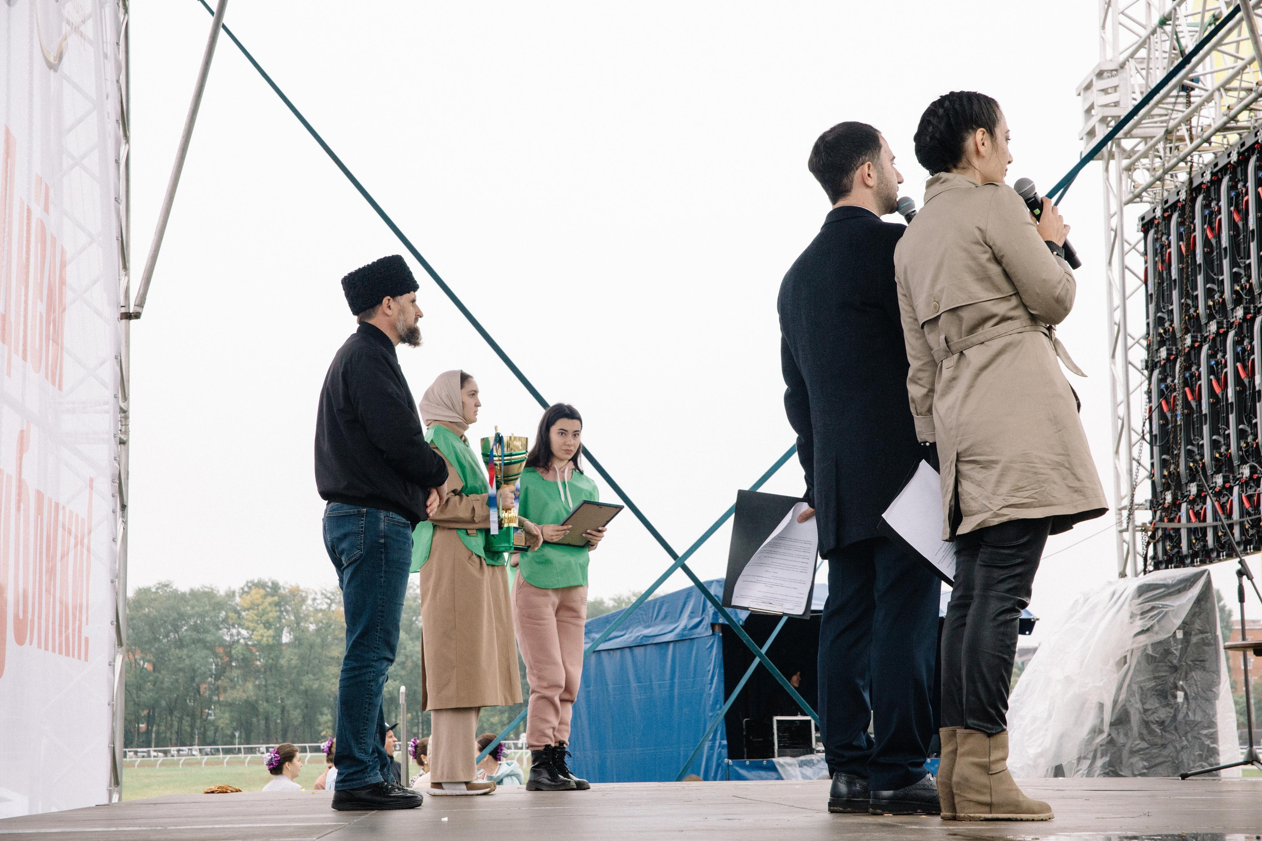 100-летие государственности Республики Адыгея. Скачки. Семейный и свадебный фотограф в Майкопе Михаил Мартиросян