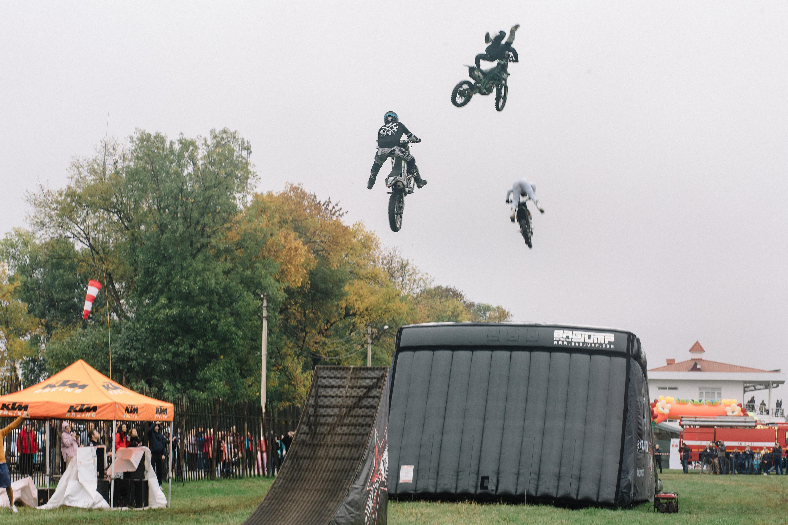 100-летие государственности Республики Адыгея. Скачки. Семейный и свадебный фотограф в Майкопе Михаил Мартиросян