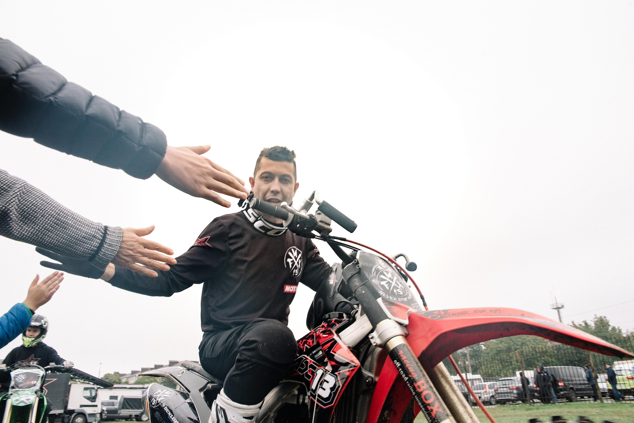 100-летие государственности Республики Адыгея. Скачки. Семейный и свадебный фотограф в Майкопе Михаил Мартиросян