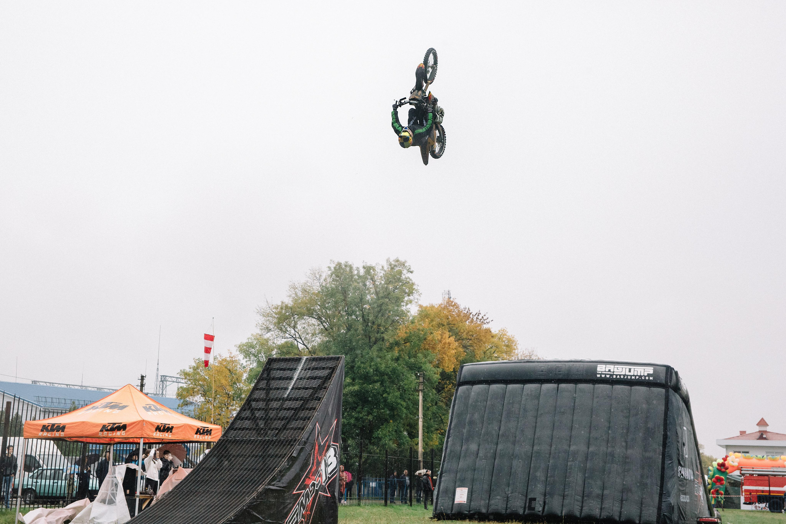 100-летие государственности Республики Адыгея. Скачки. Семейный и свадебный фотограф в Майкопе Михаил Мартиросян