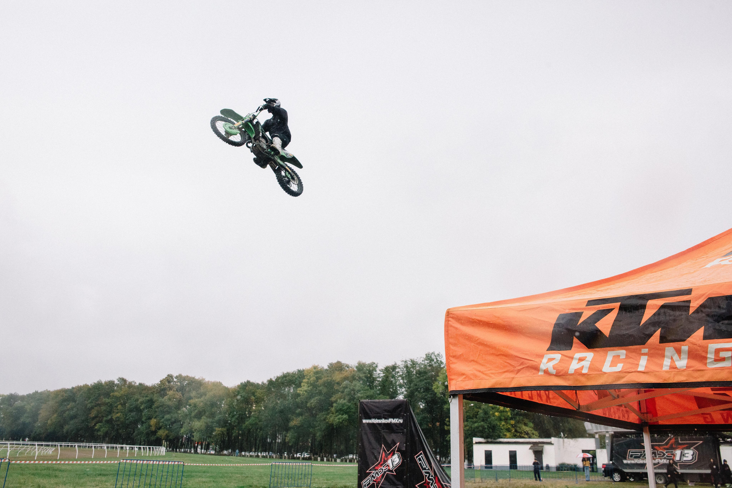 100-летие государственности Республики Адыгея. Скачки. Семейный и свадебный фотограф в Майкопе Михаил Мартиросян