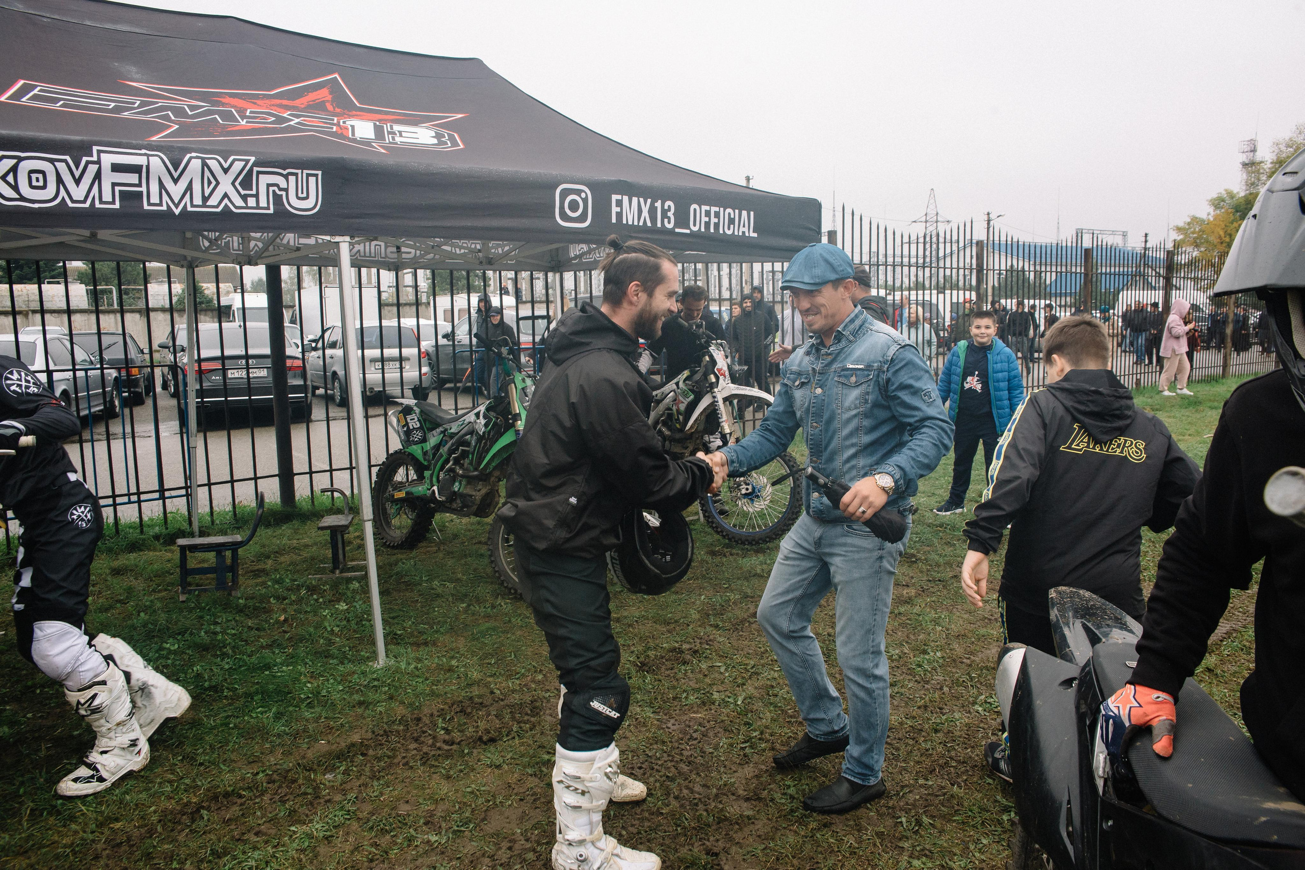 100-летие государственности Республики Адыгея. Скачки. Семейный и свадебный фотограф в Майкопе Михаил Мартиросян